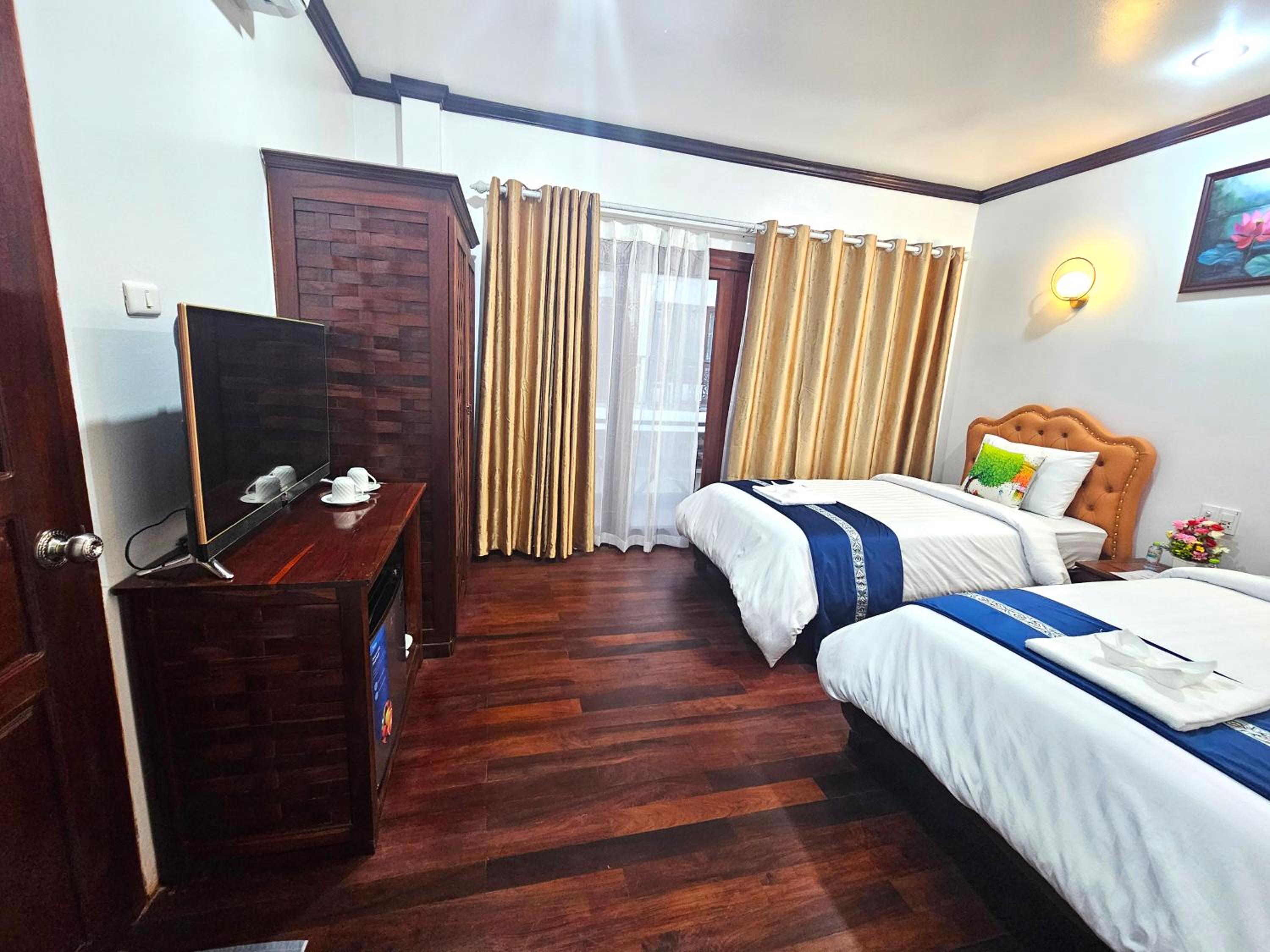 Twin Room with Balcony photo 1