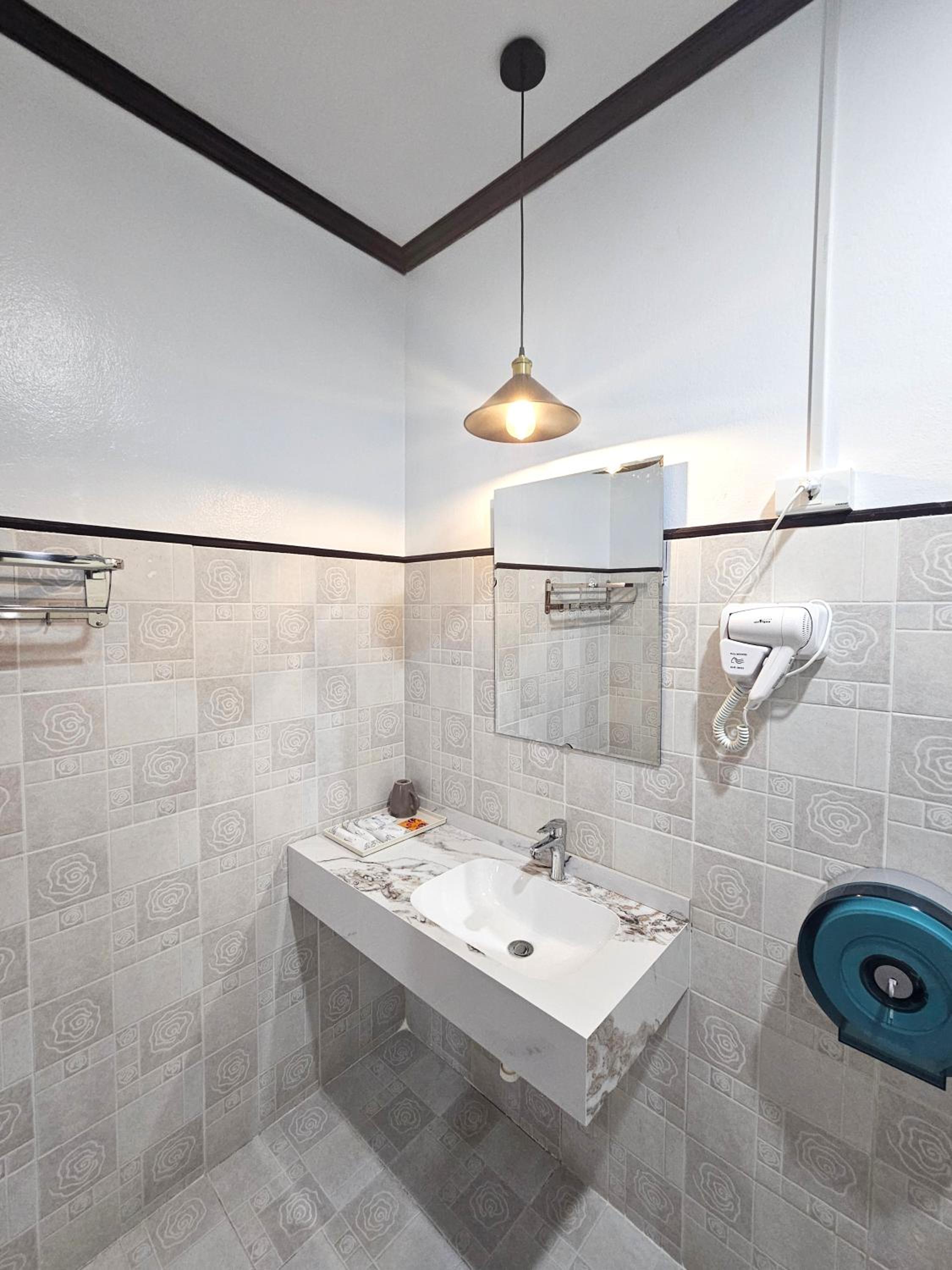 Deluxe Double Room with Bath