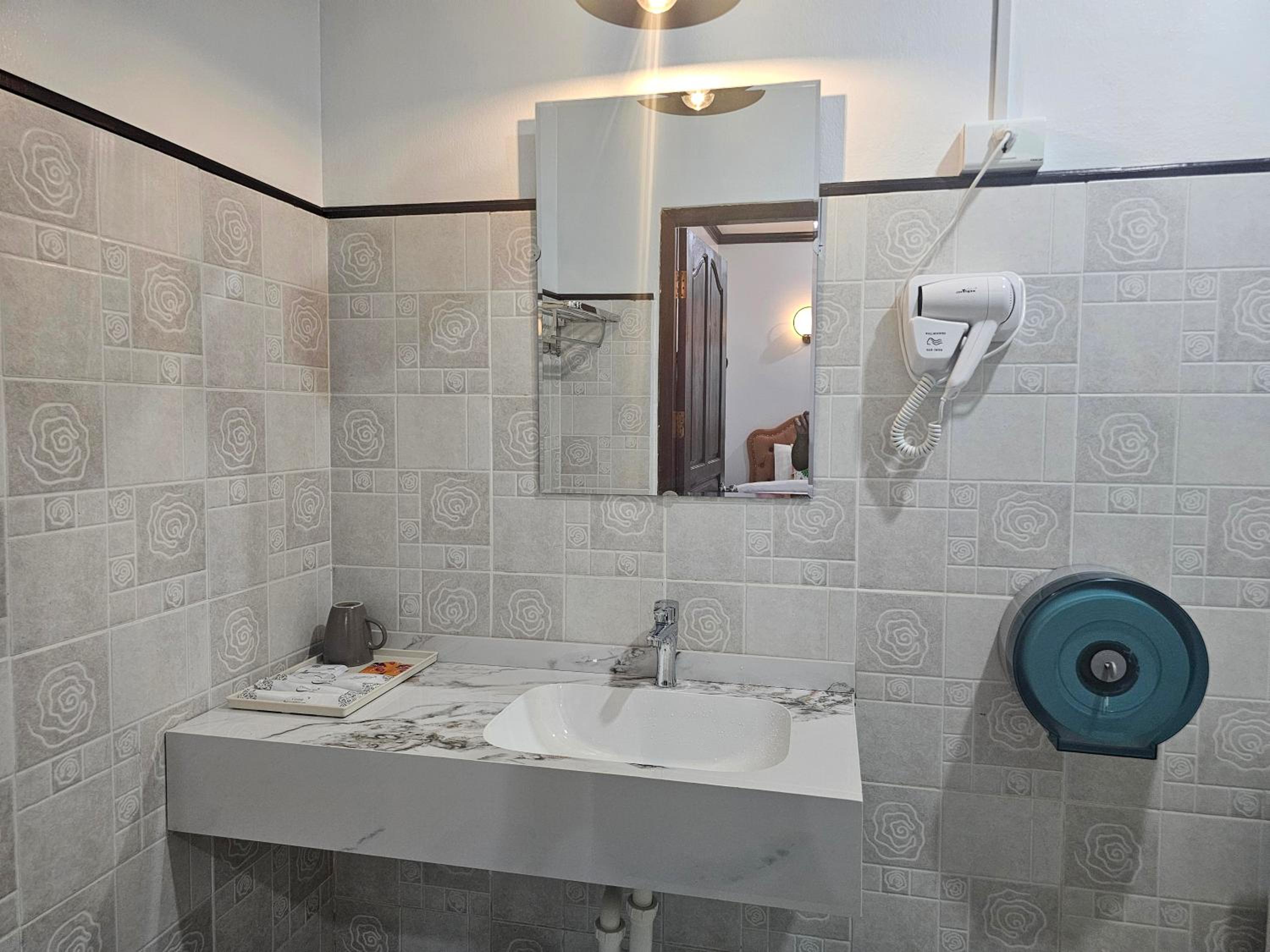 Deluxe Double Room with Bath