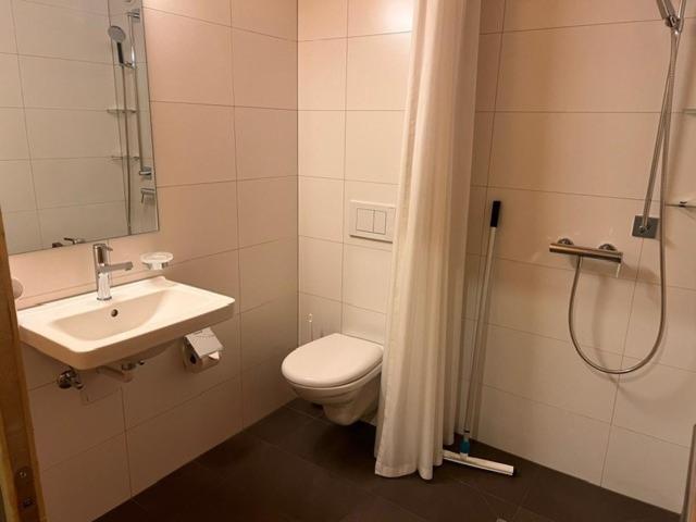Mixed Dormitory Room