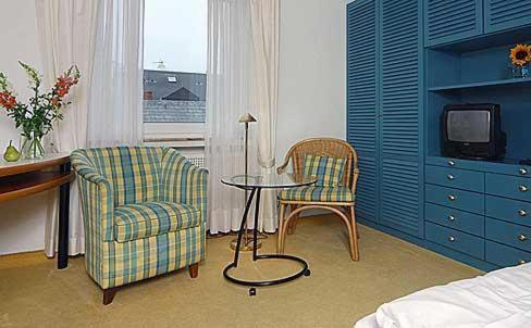 Single Room Landside