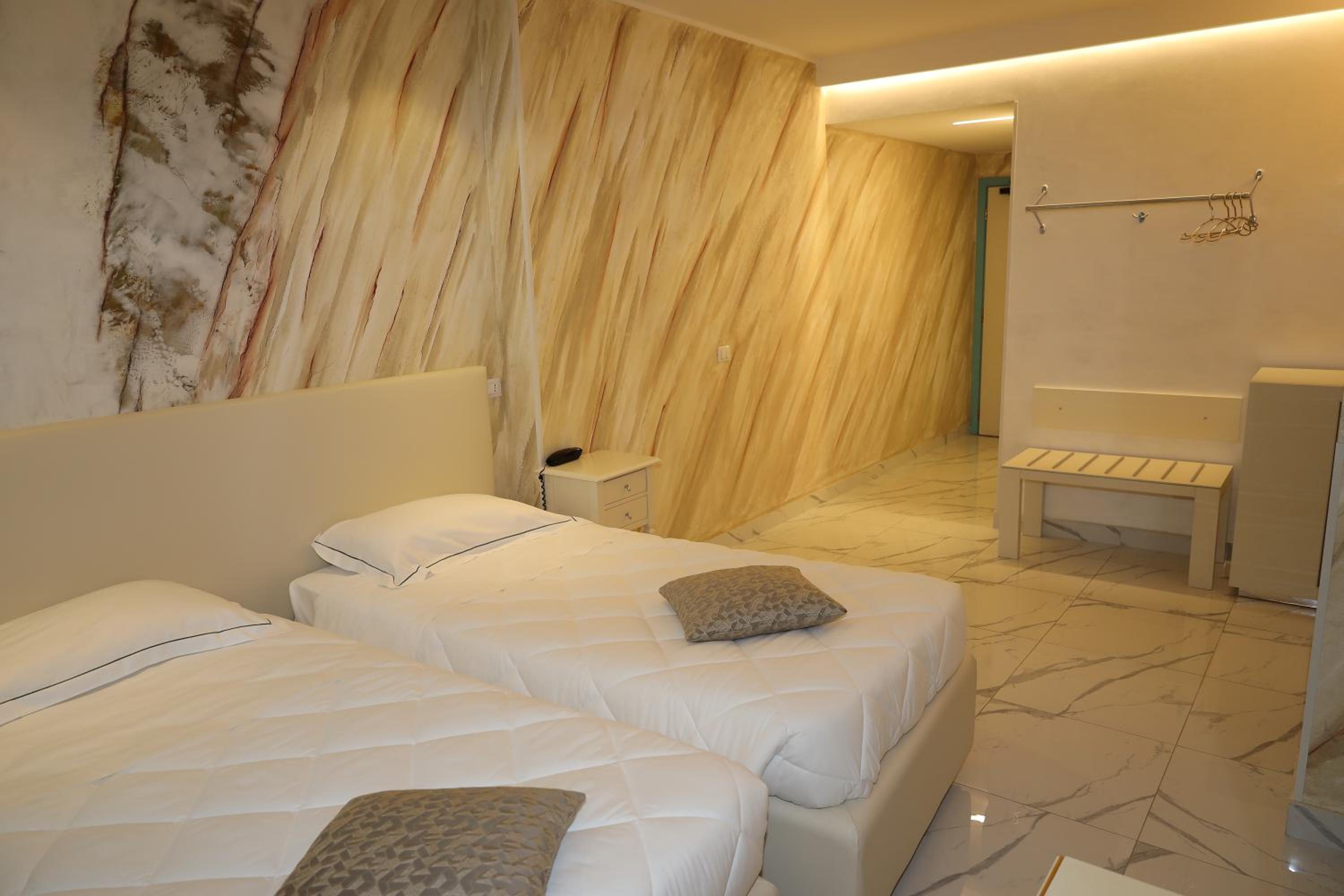 Twin Room photo 2