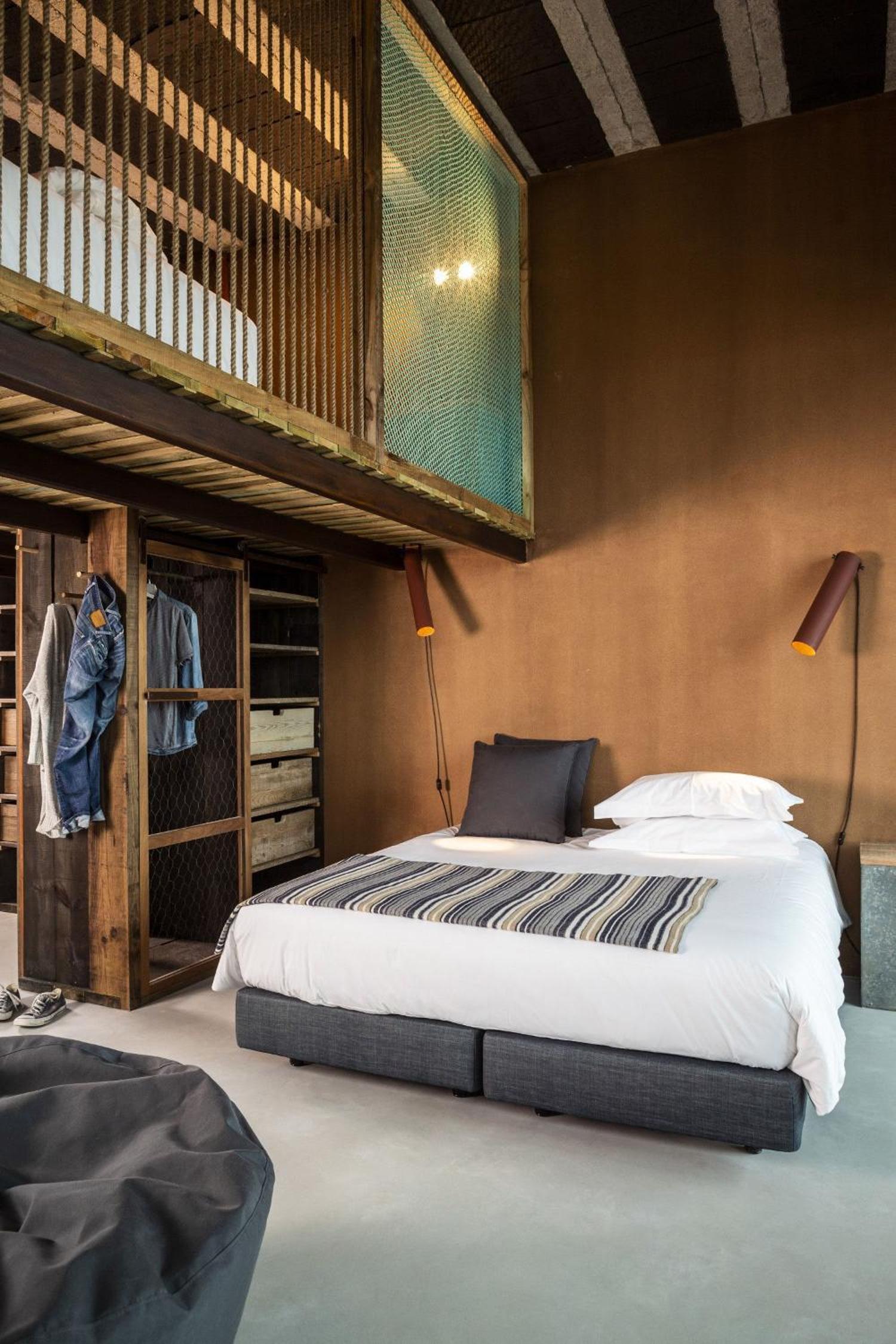Double Room with Balcony and Sea View - Photo 3