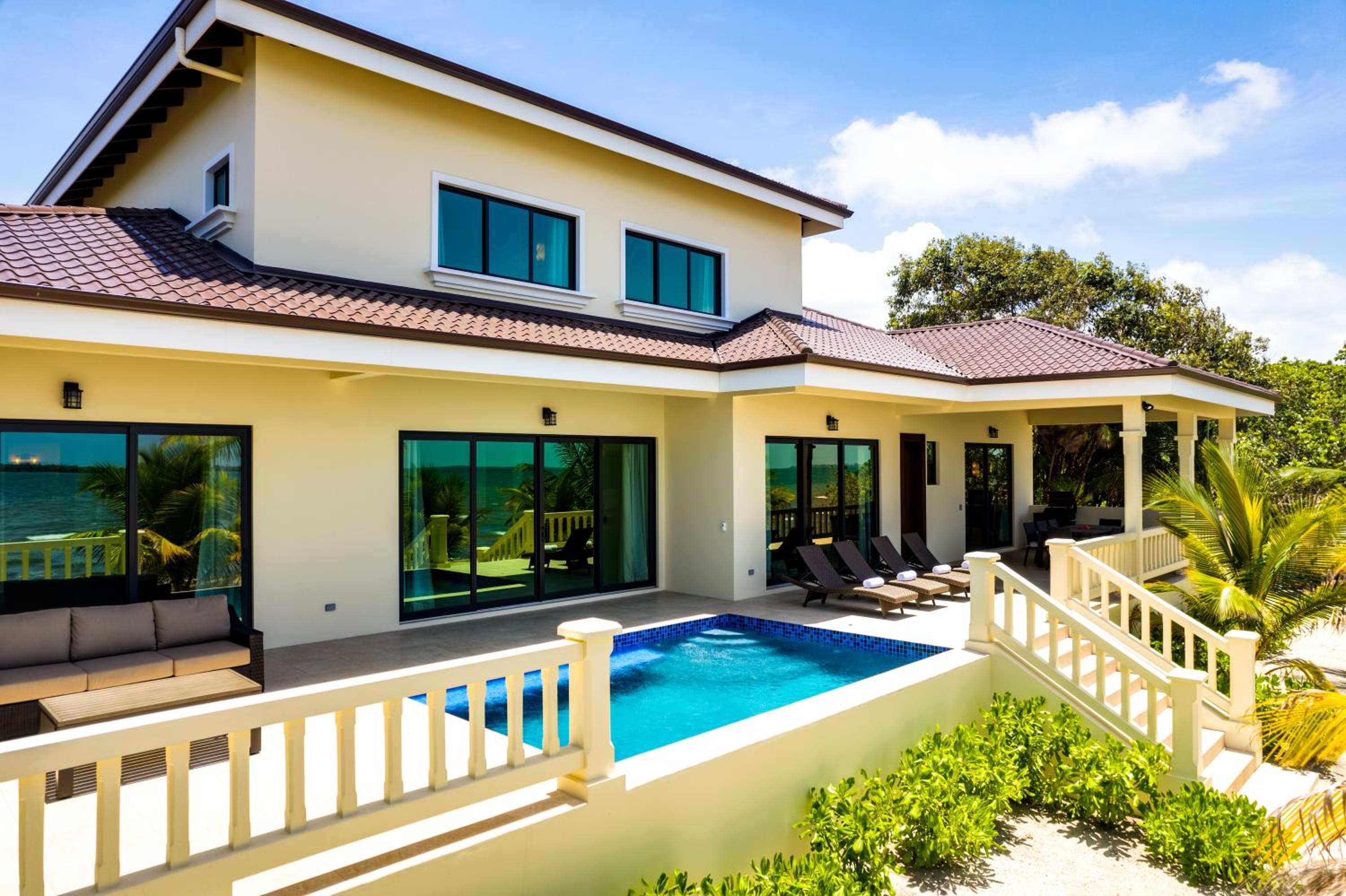 Villa - Beach Front