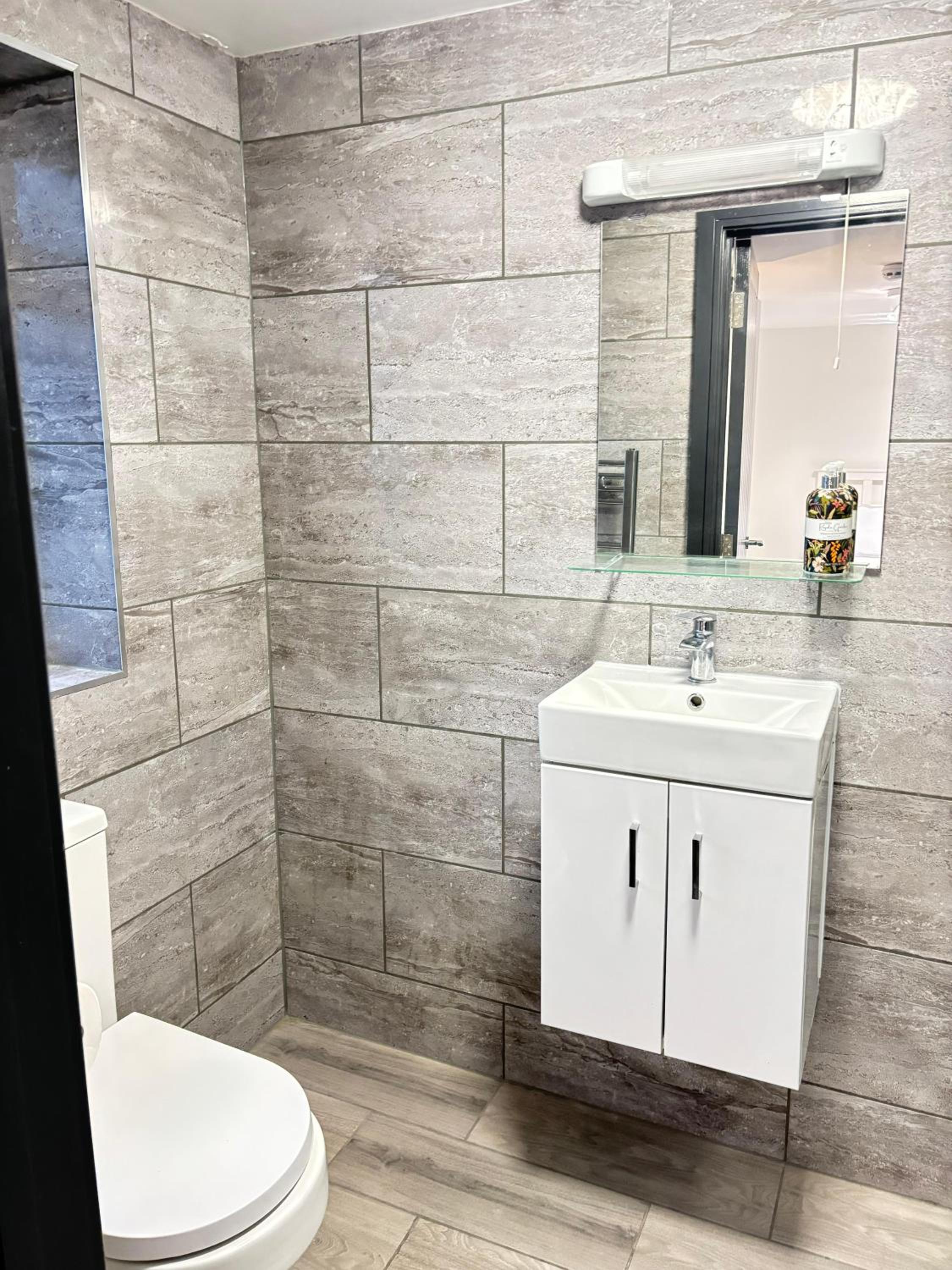 One-Bedroom Suite