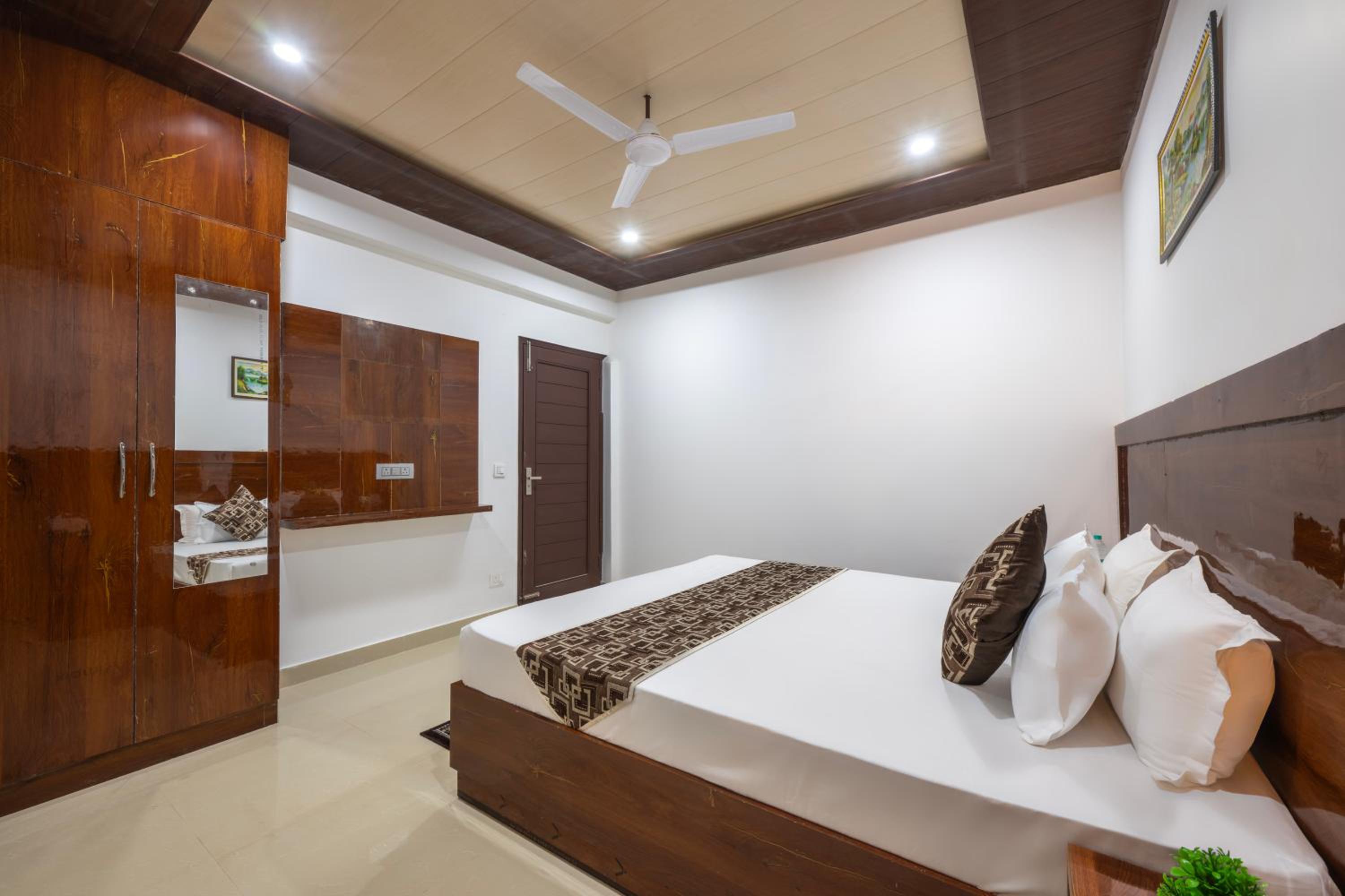 Superior Apartment with Balcony photo 2