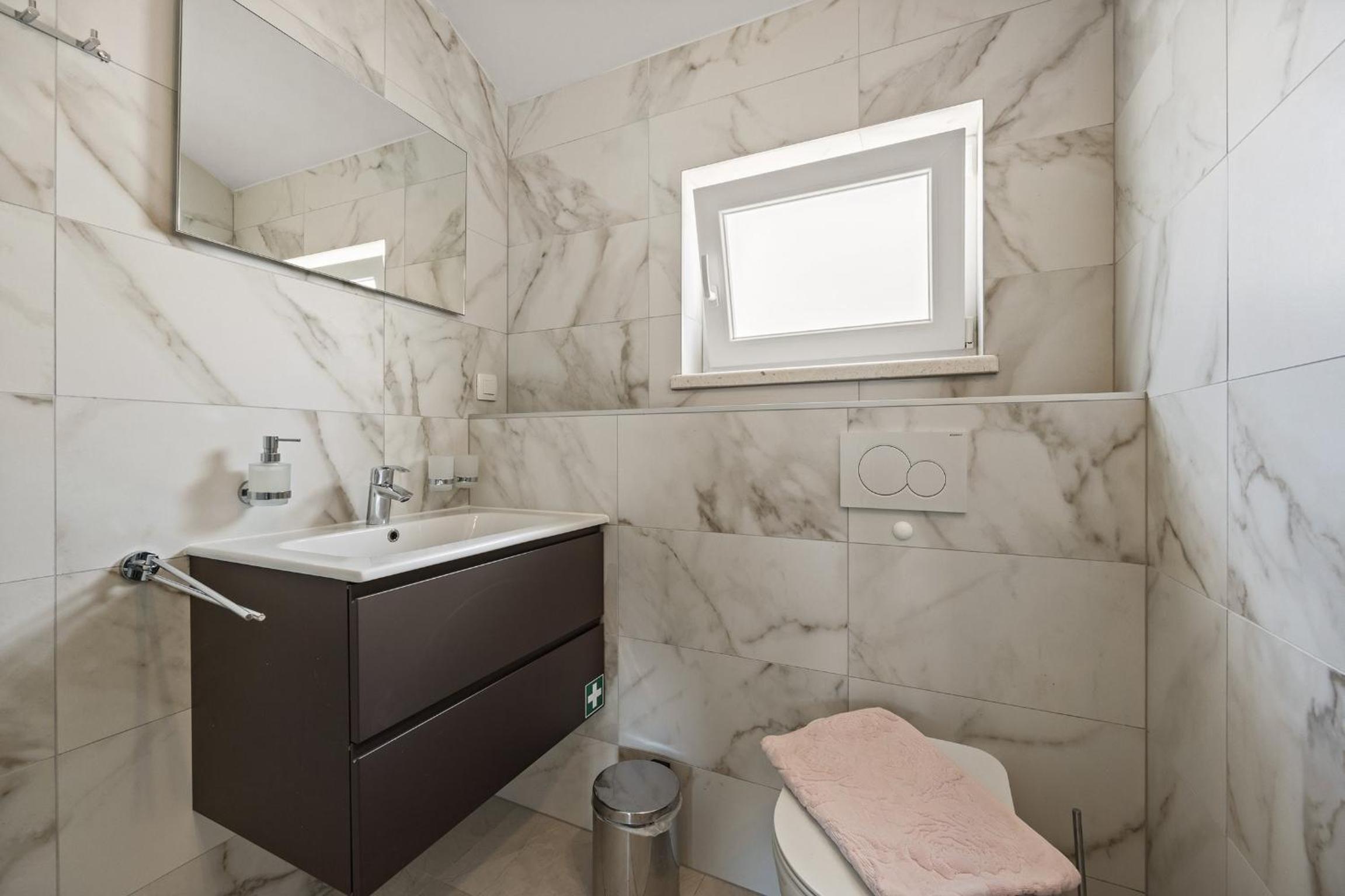 Two bedroom apartment with Sea view