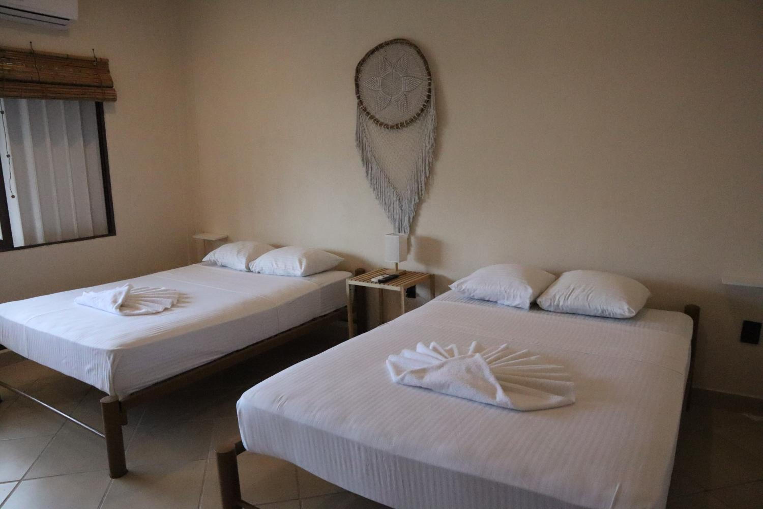 Deluxe Double Room with Two Double Beds - Photo 3
