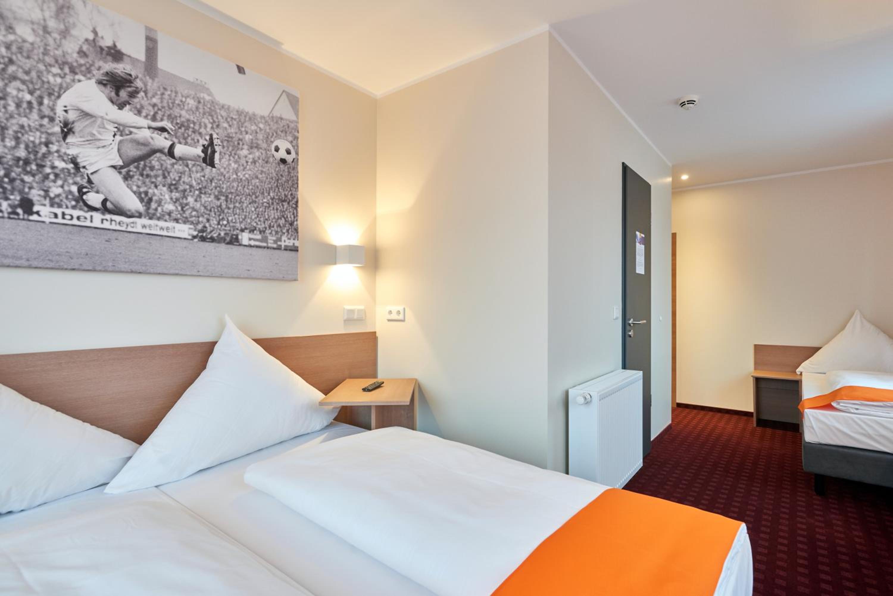 Triple Room Basic photo 2