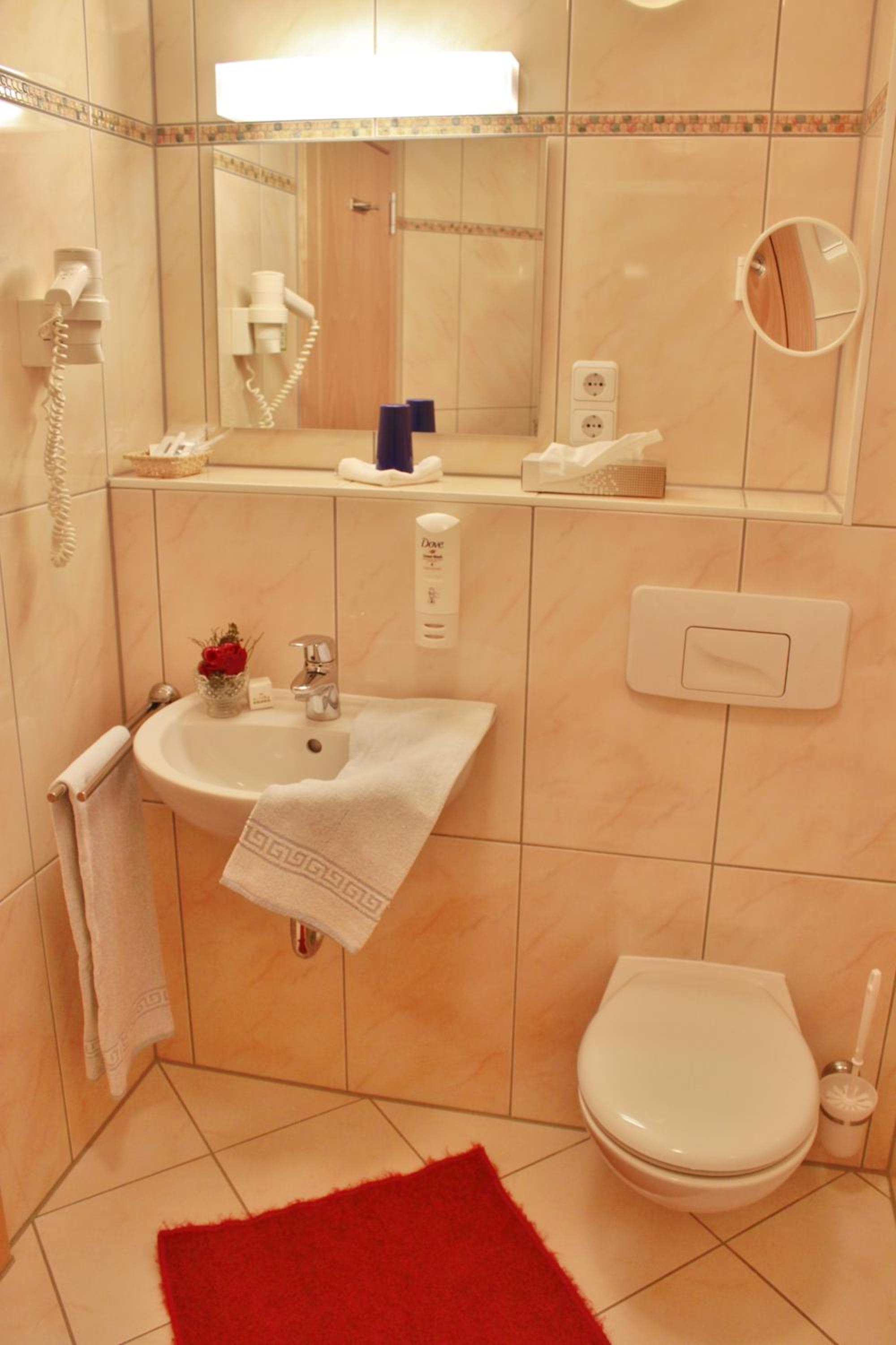 Single Room photo 2