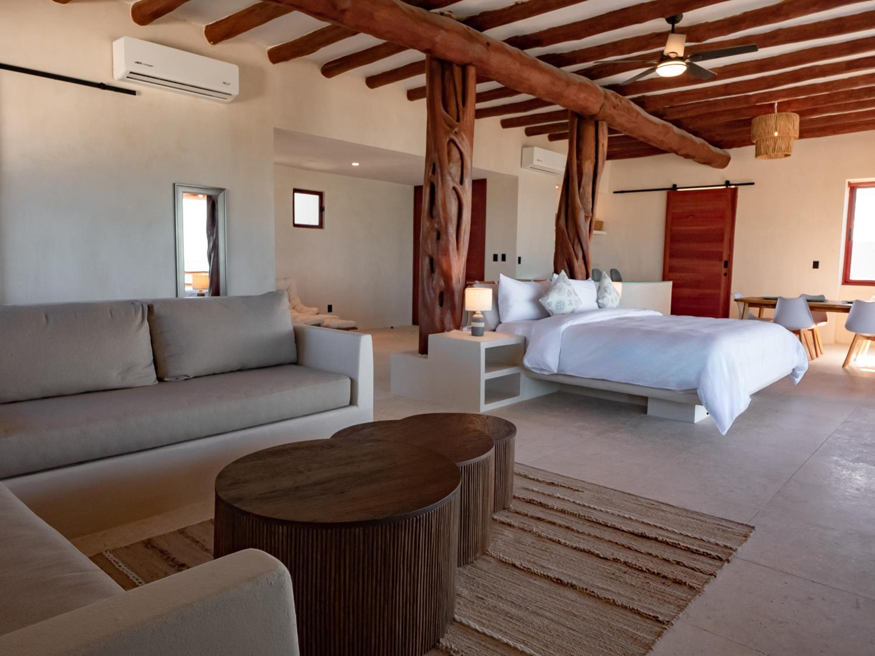 Presidential Suite photo 3