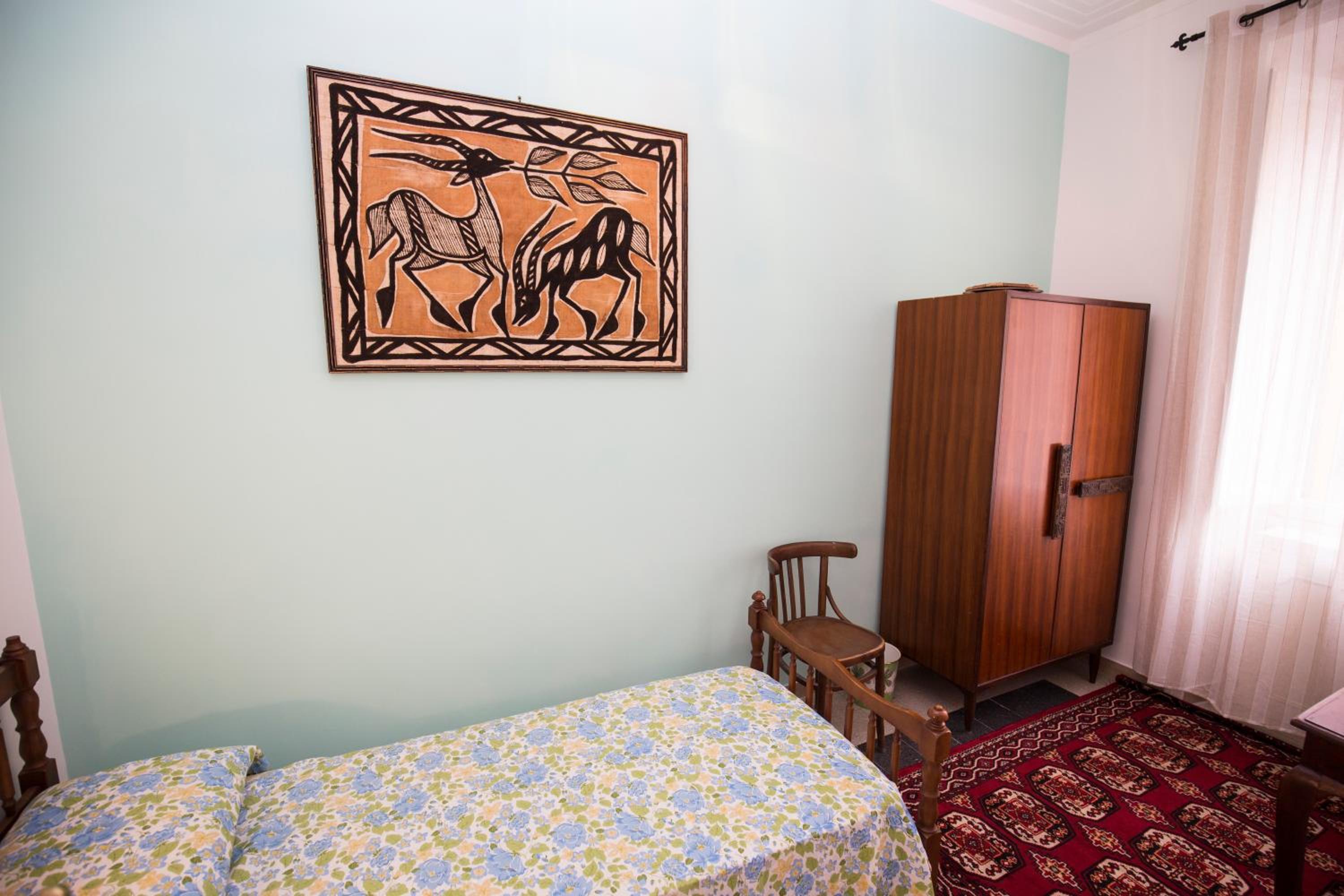 Standard Single Room with Shared Bathroom photo 2