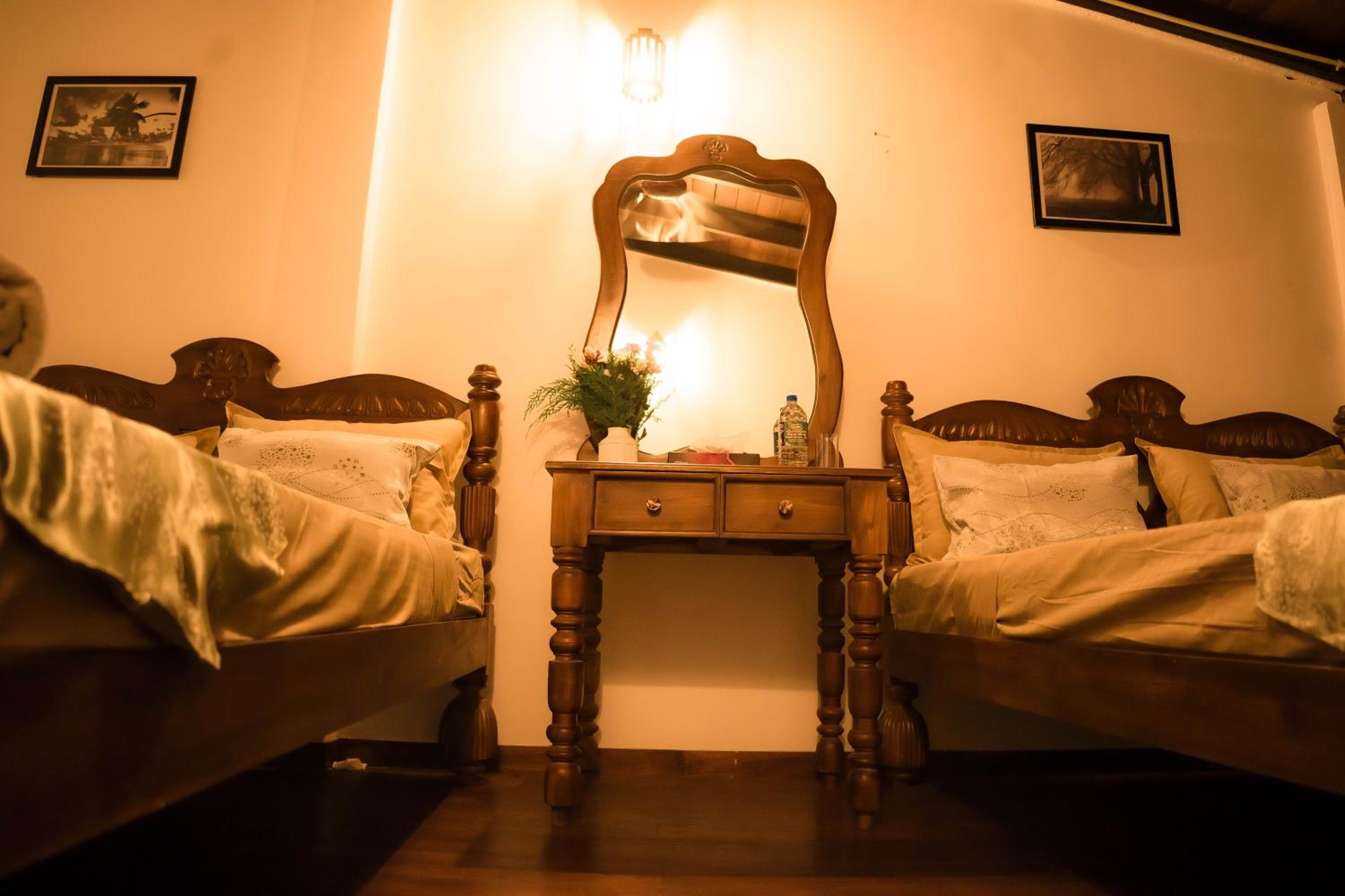 Double or Twin Room with Side Sea View photo 3
