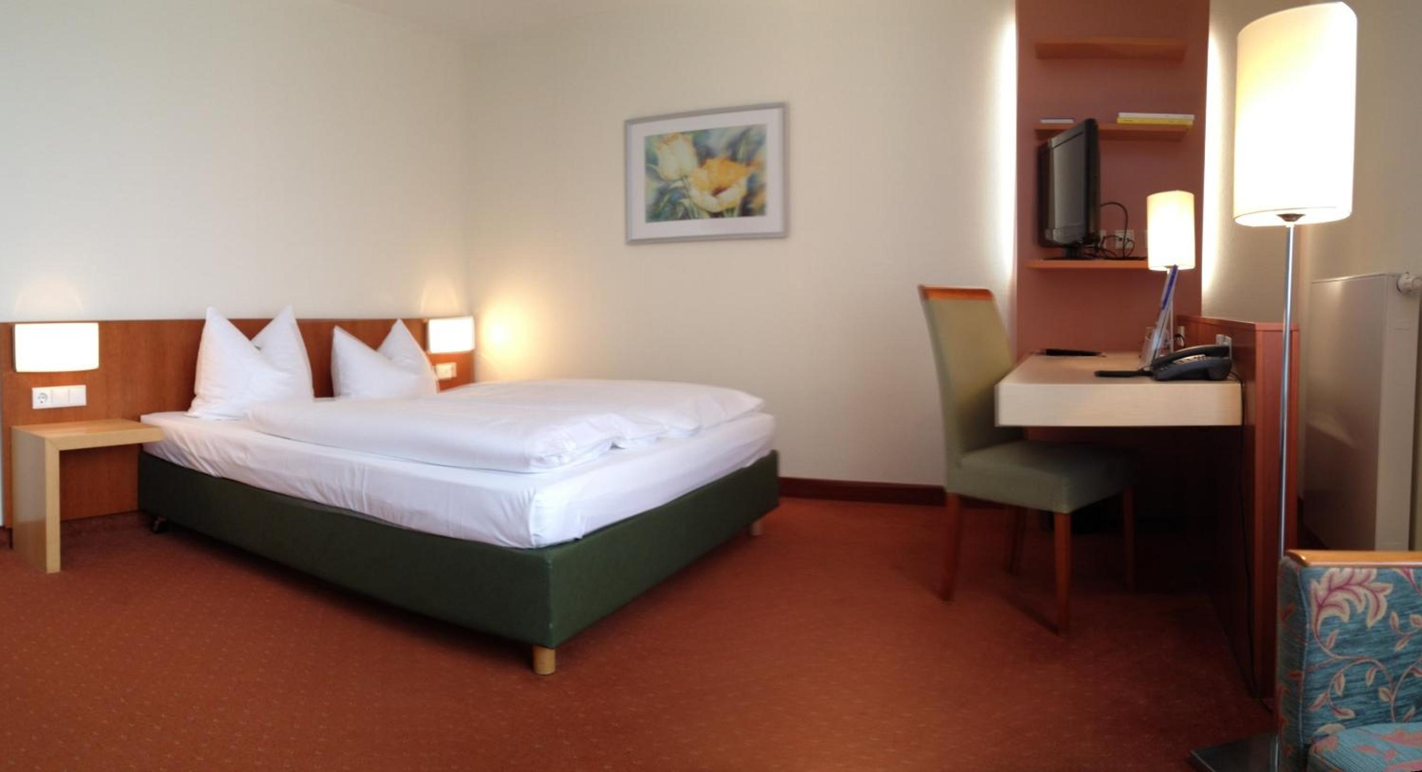 Business Double Room - Photo 2