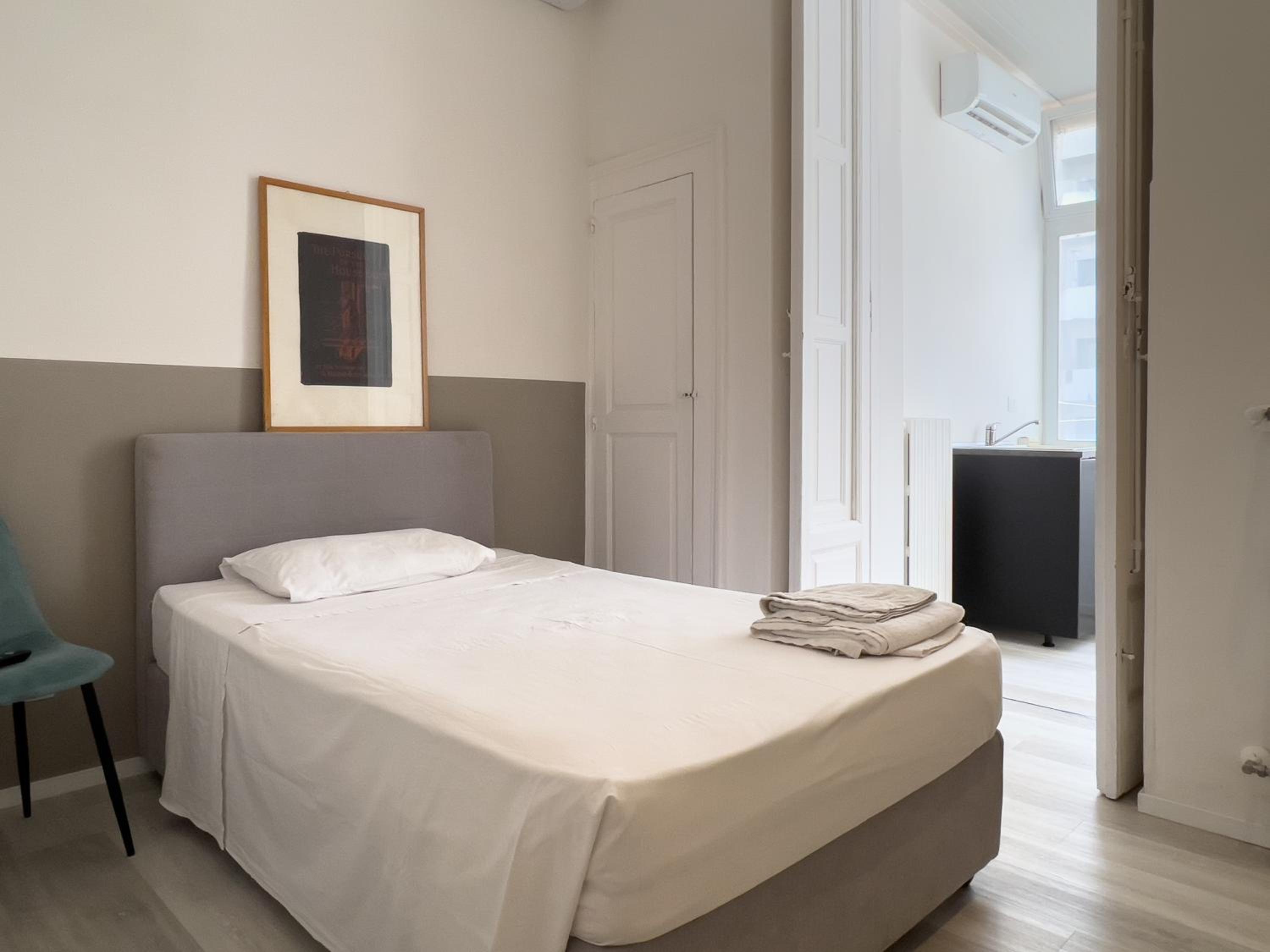 Two-Bedroom Apartment - Photo 20
