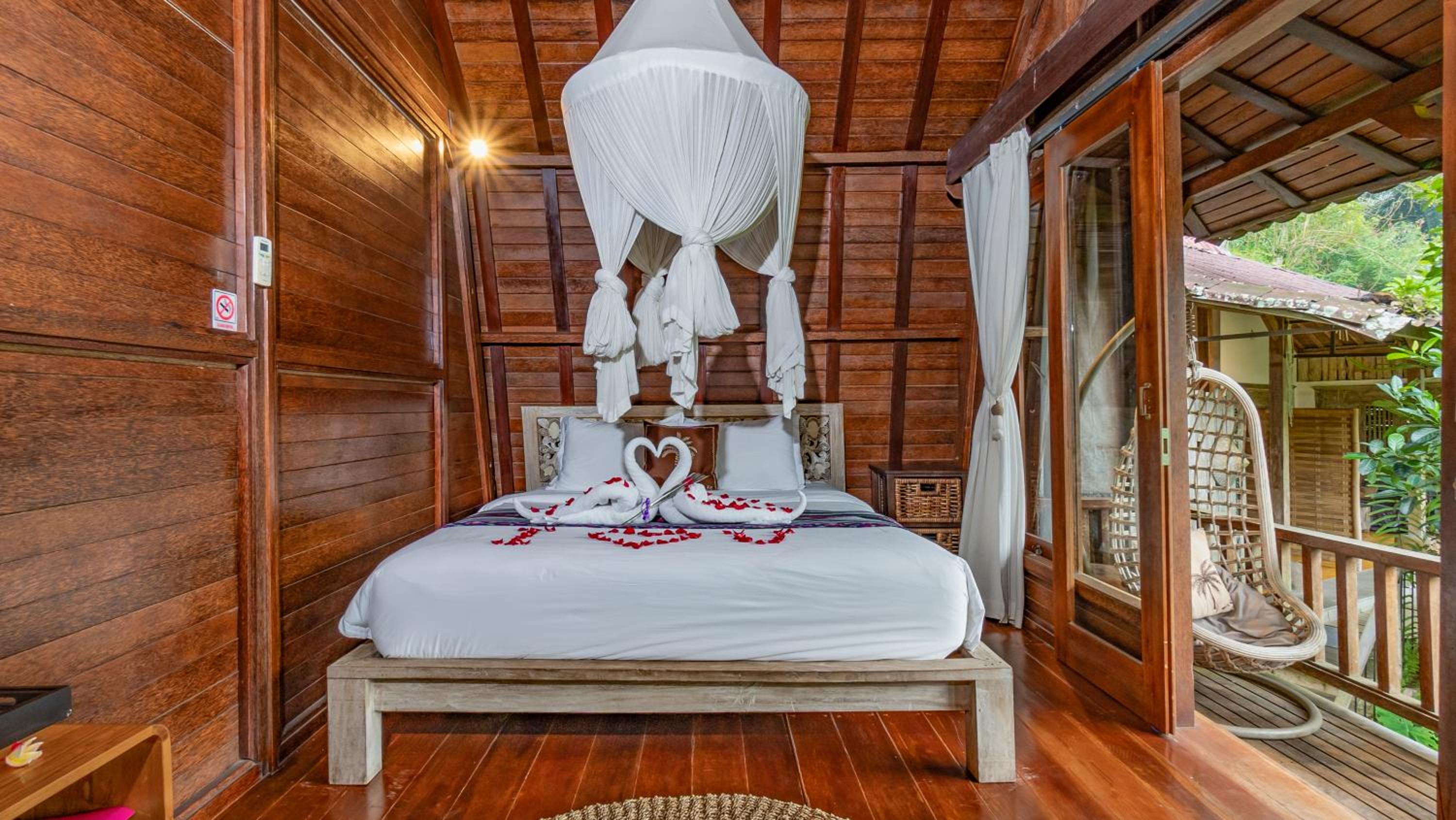 Deluxe Room - Photo 4