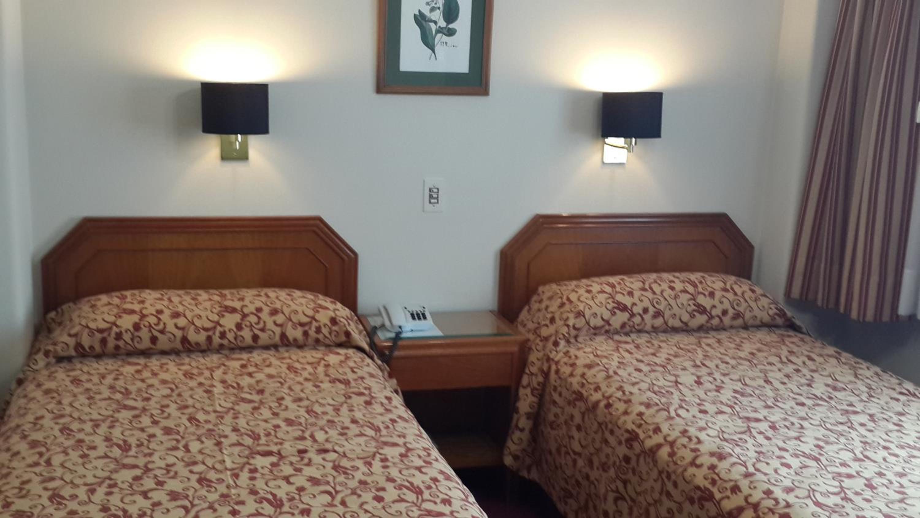 Economy Twin Room