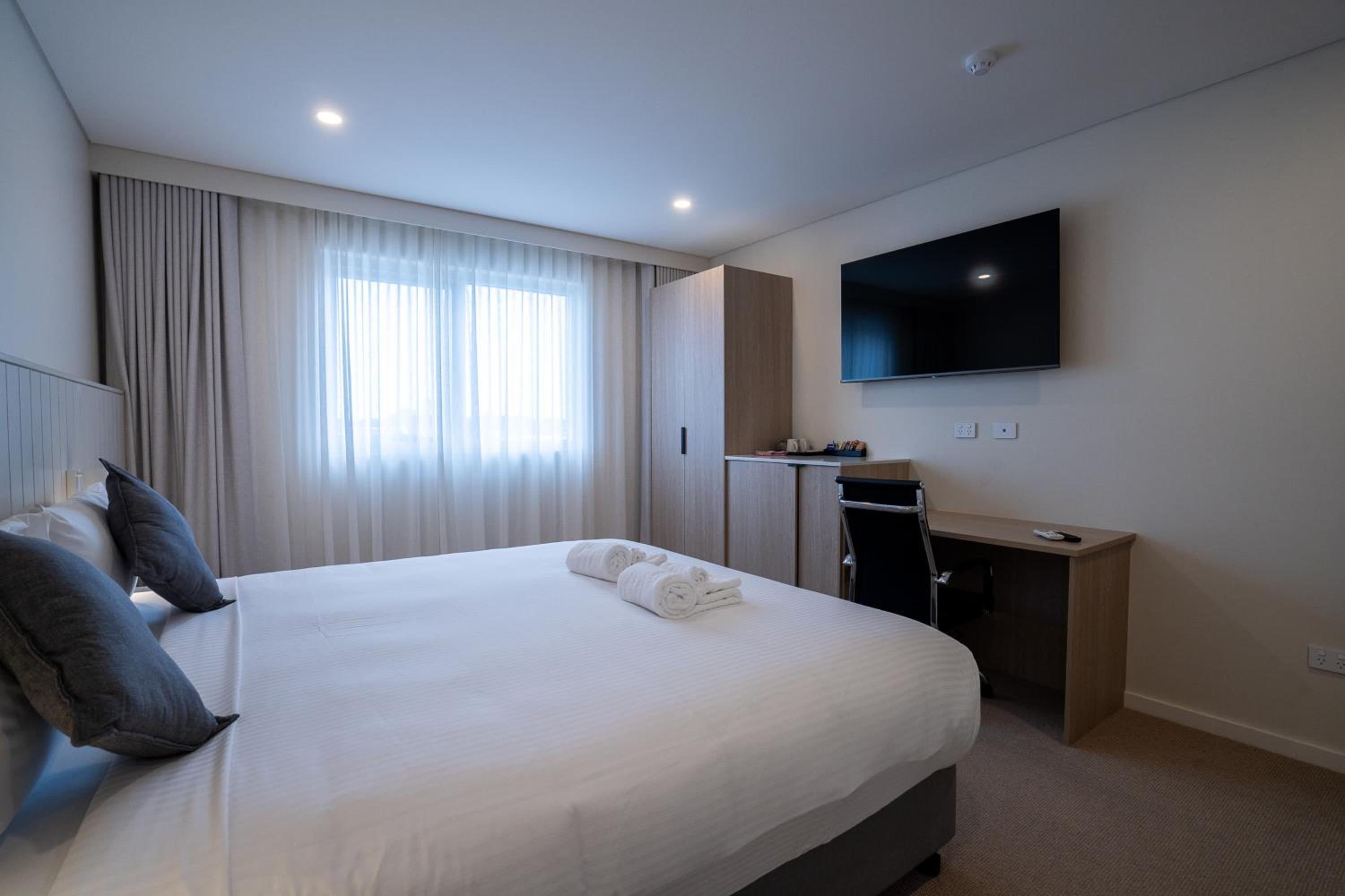 Standard Twin Room - Photo 5