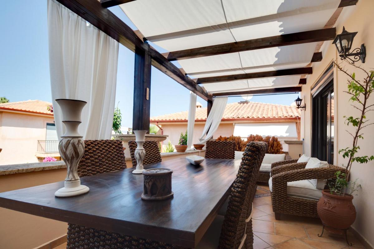 Apartment with Pool View  photo 1