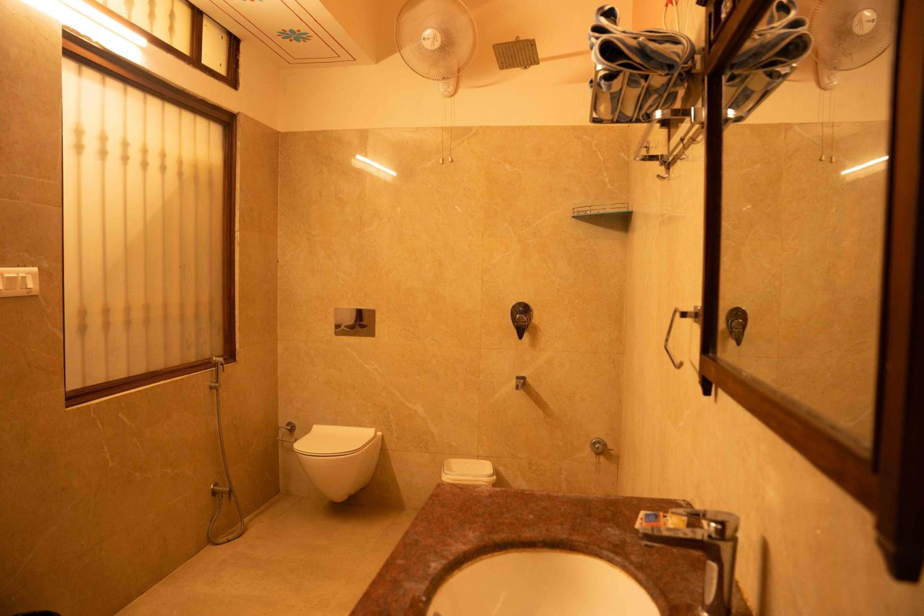 Deluxe Double Room - Photo 4