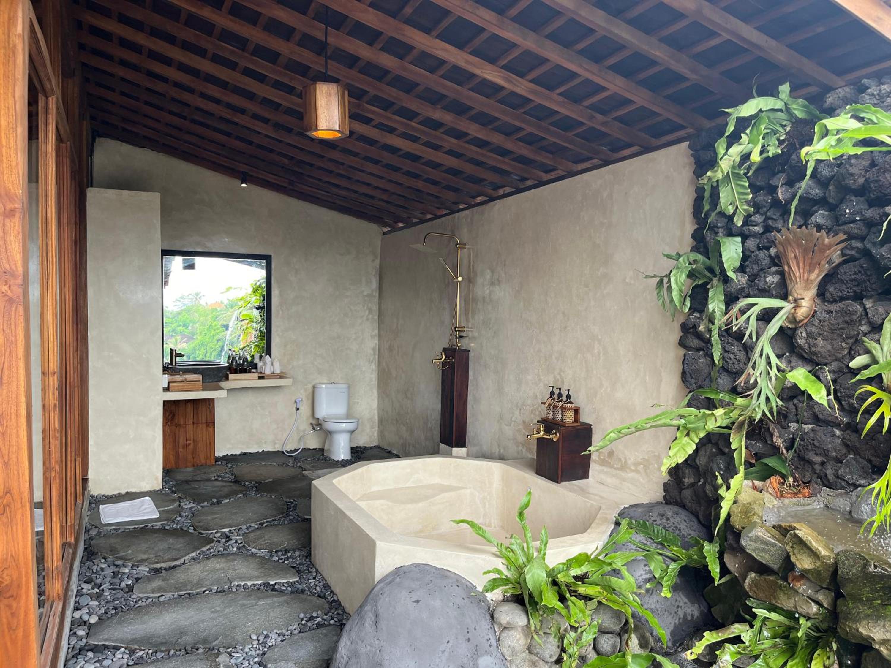 One-Bedroom Villa with Private Pool - Photo 4