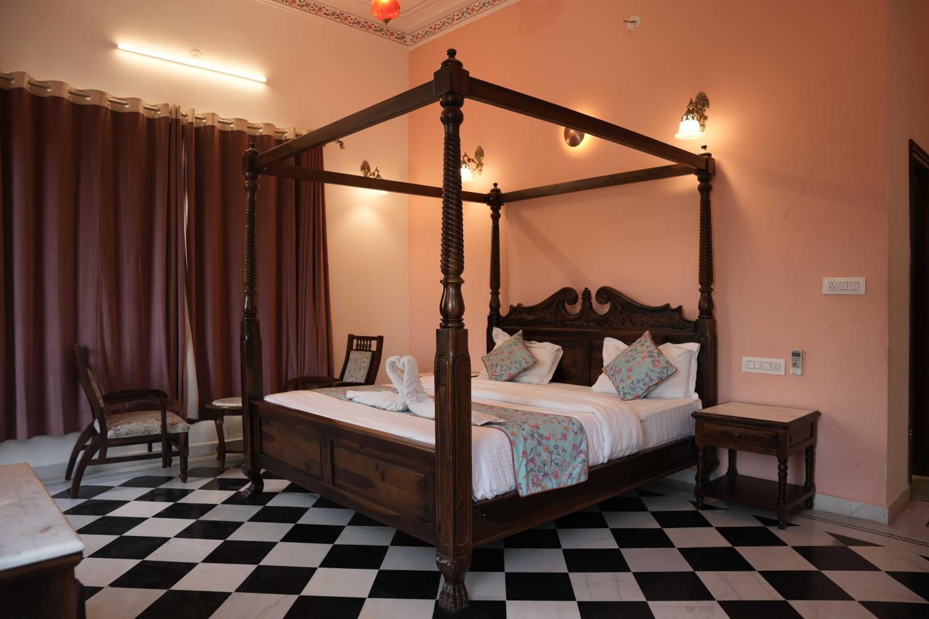 Superior Double Room - Photo 9