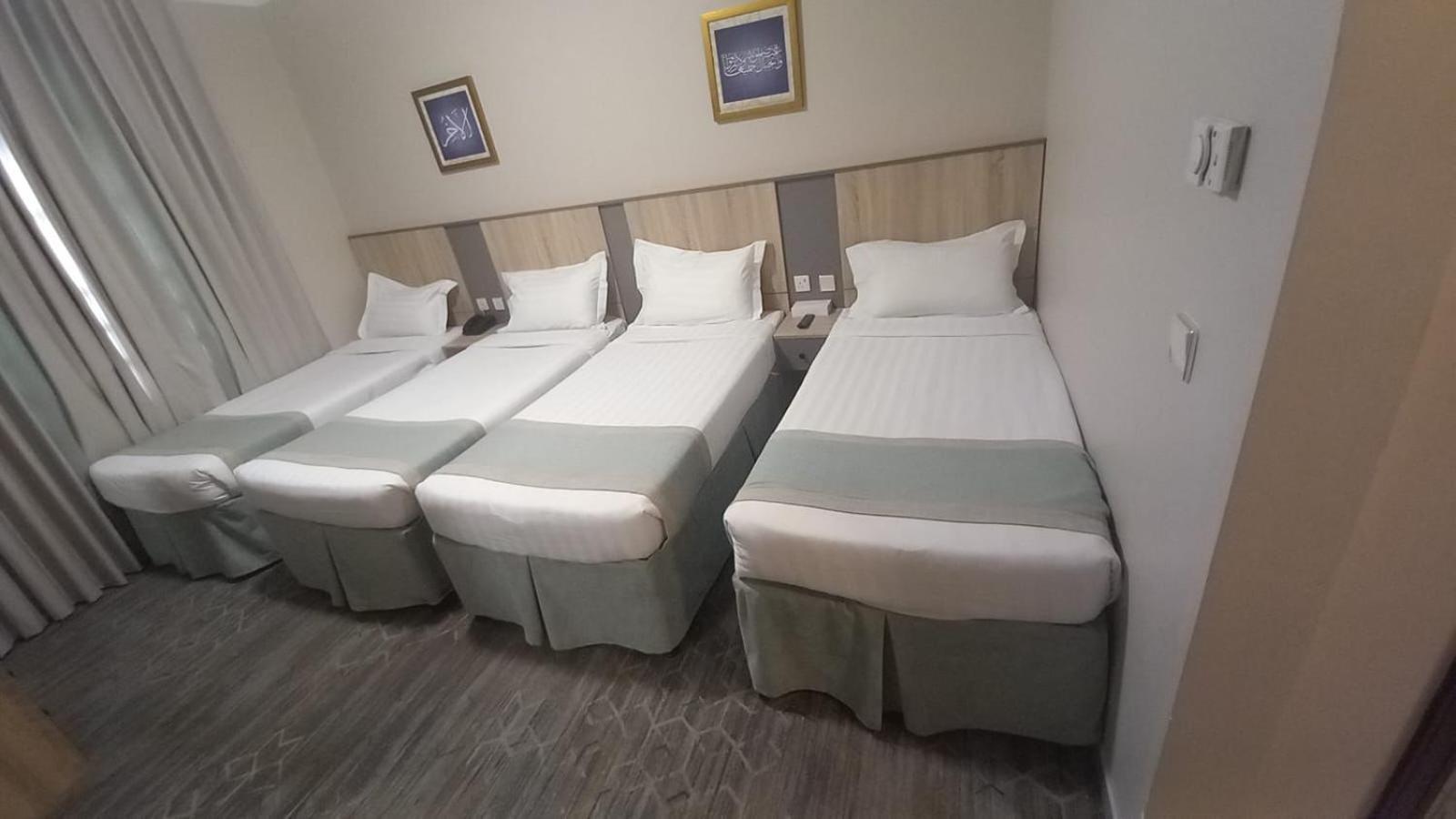 Standard Quadruple Room - Photo 2