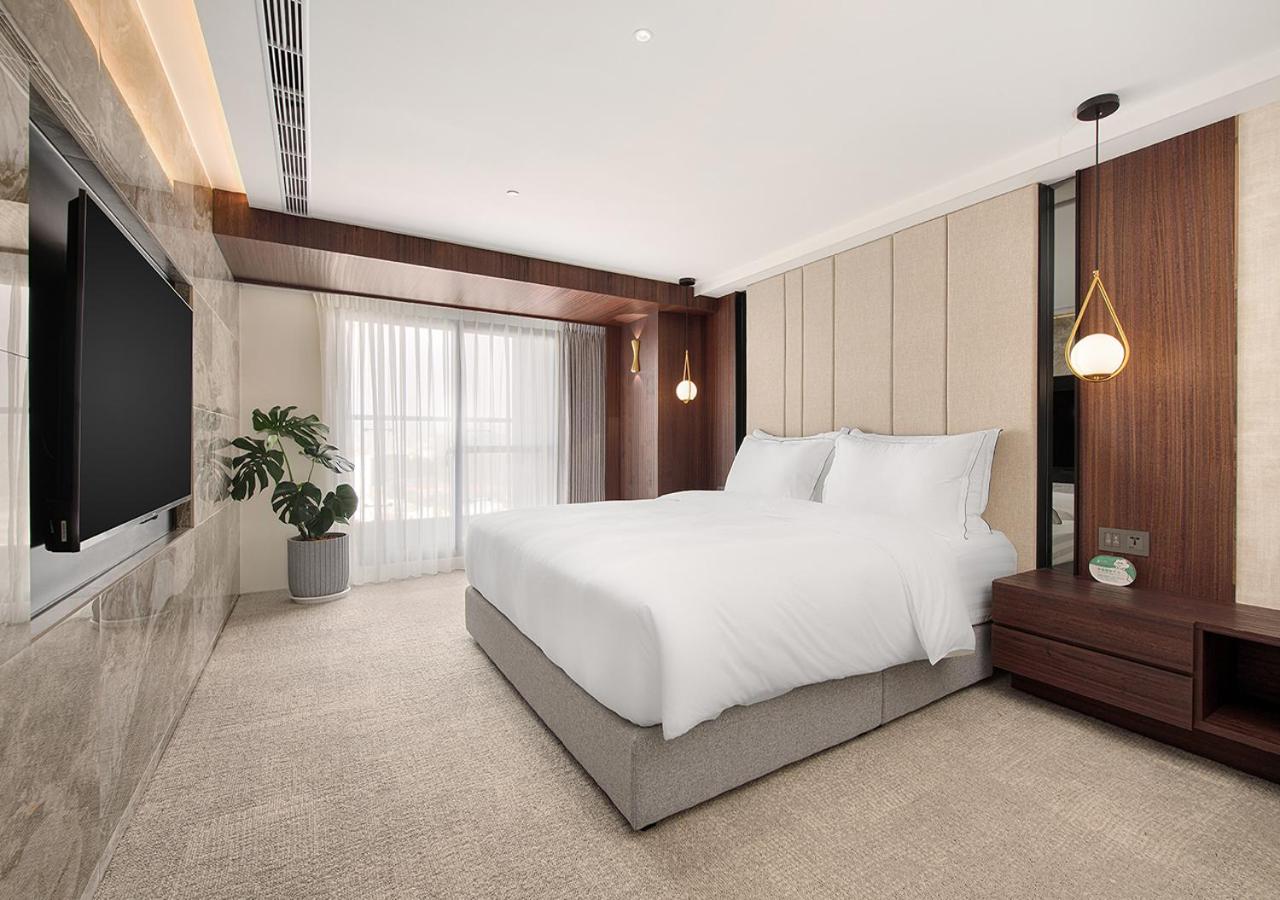 Grand Two-Bedroom Suite photo 3