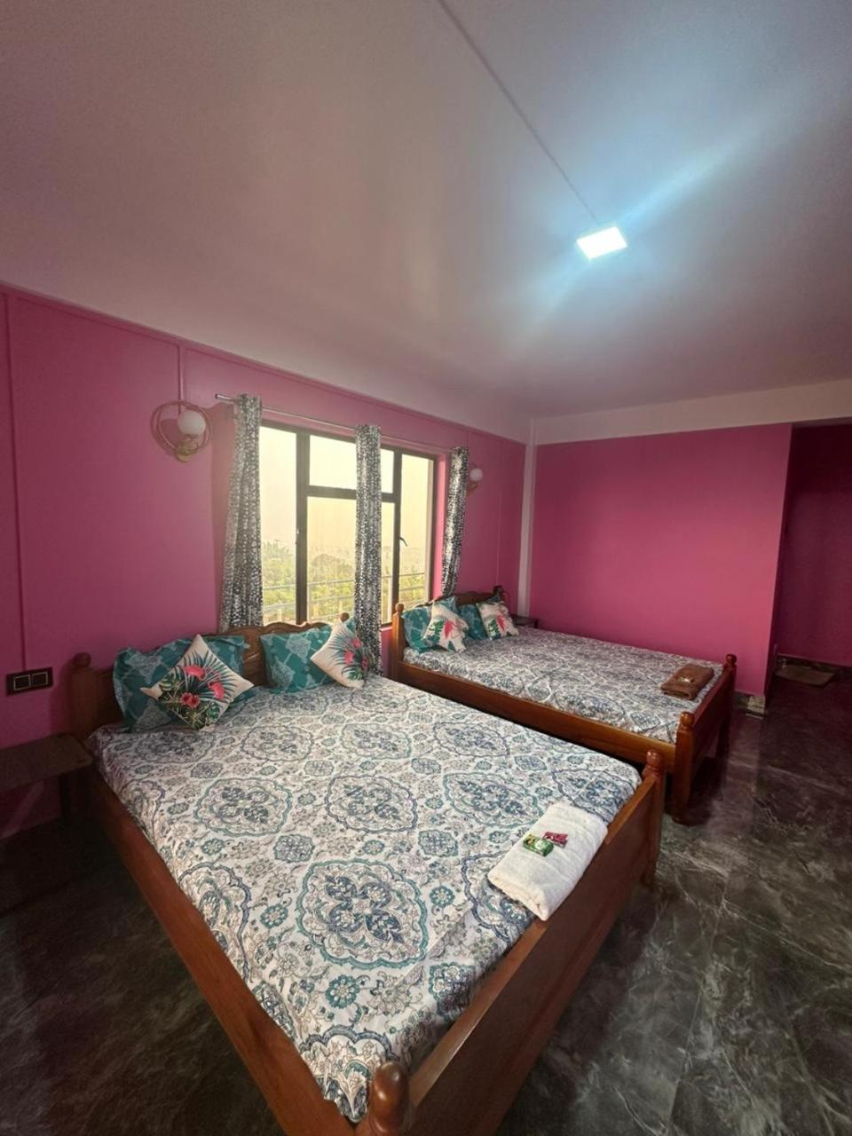 Family Room with Balcony photo 3