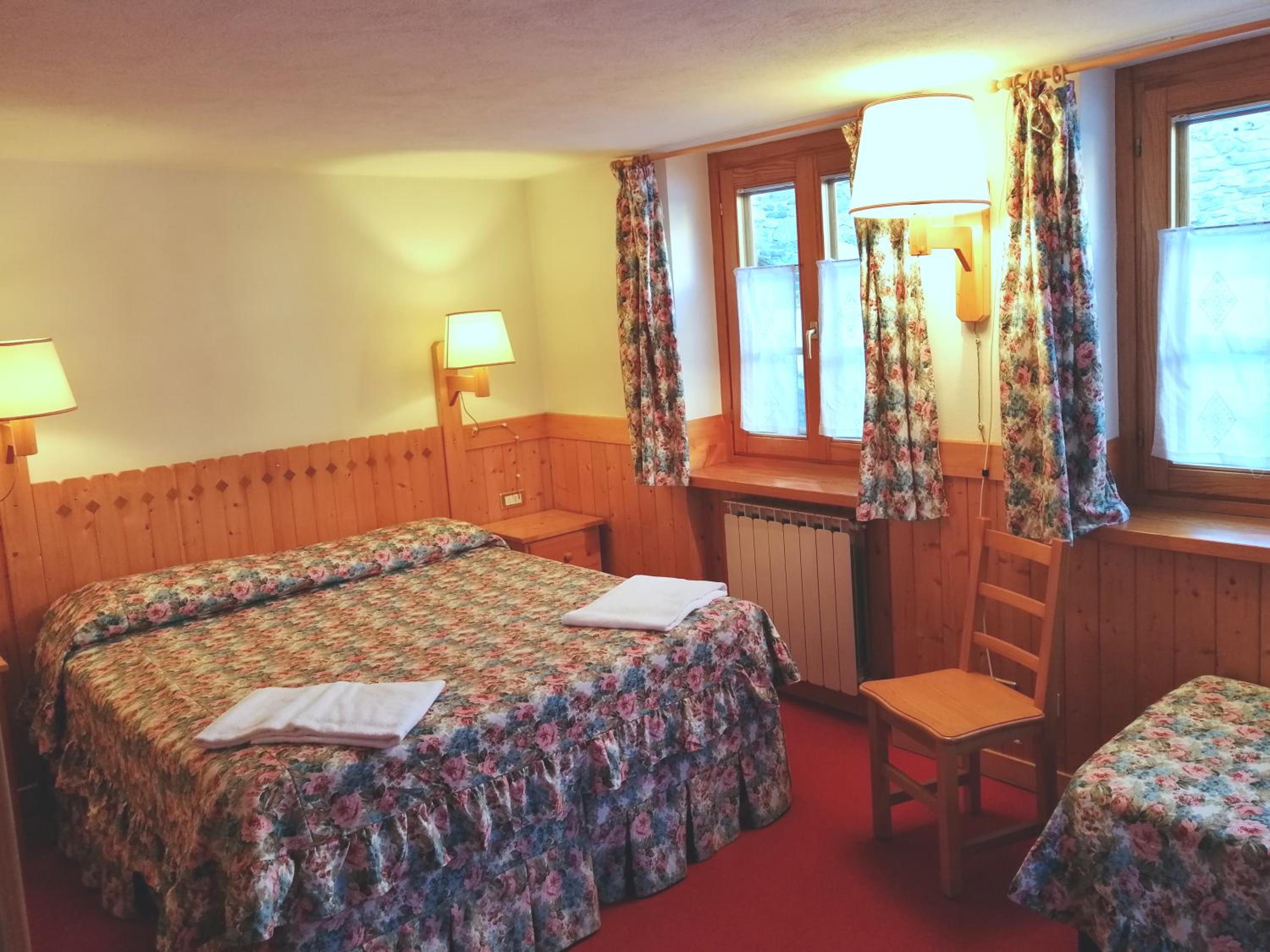 Basic Triple Room - Photo 1