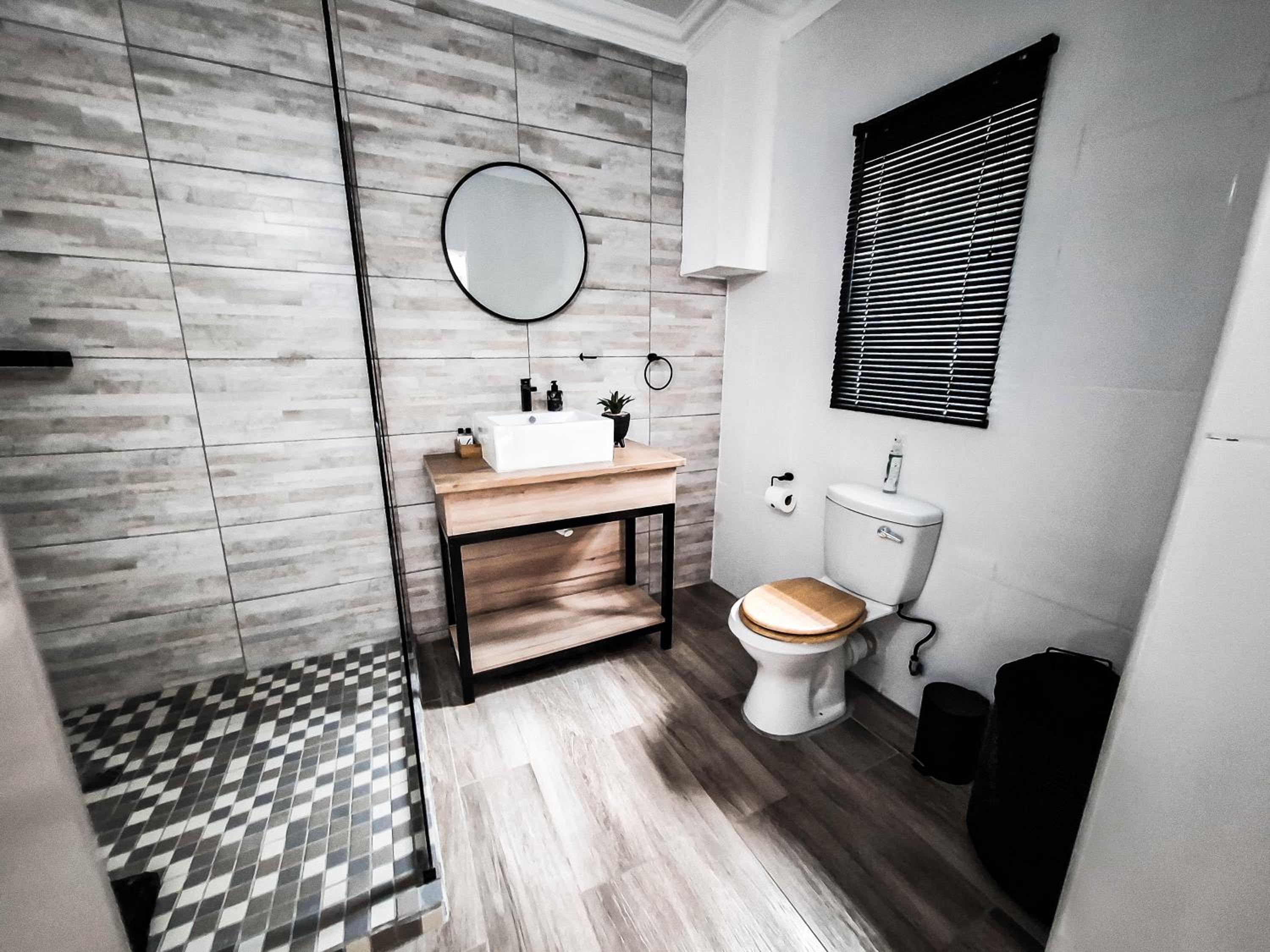 Double Room - Photo 19