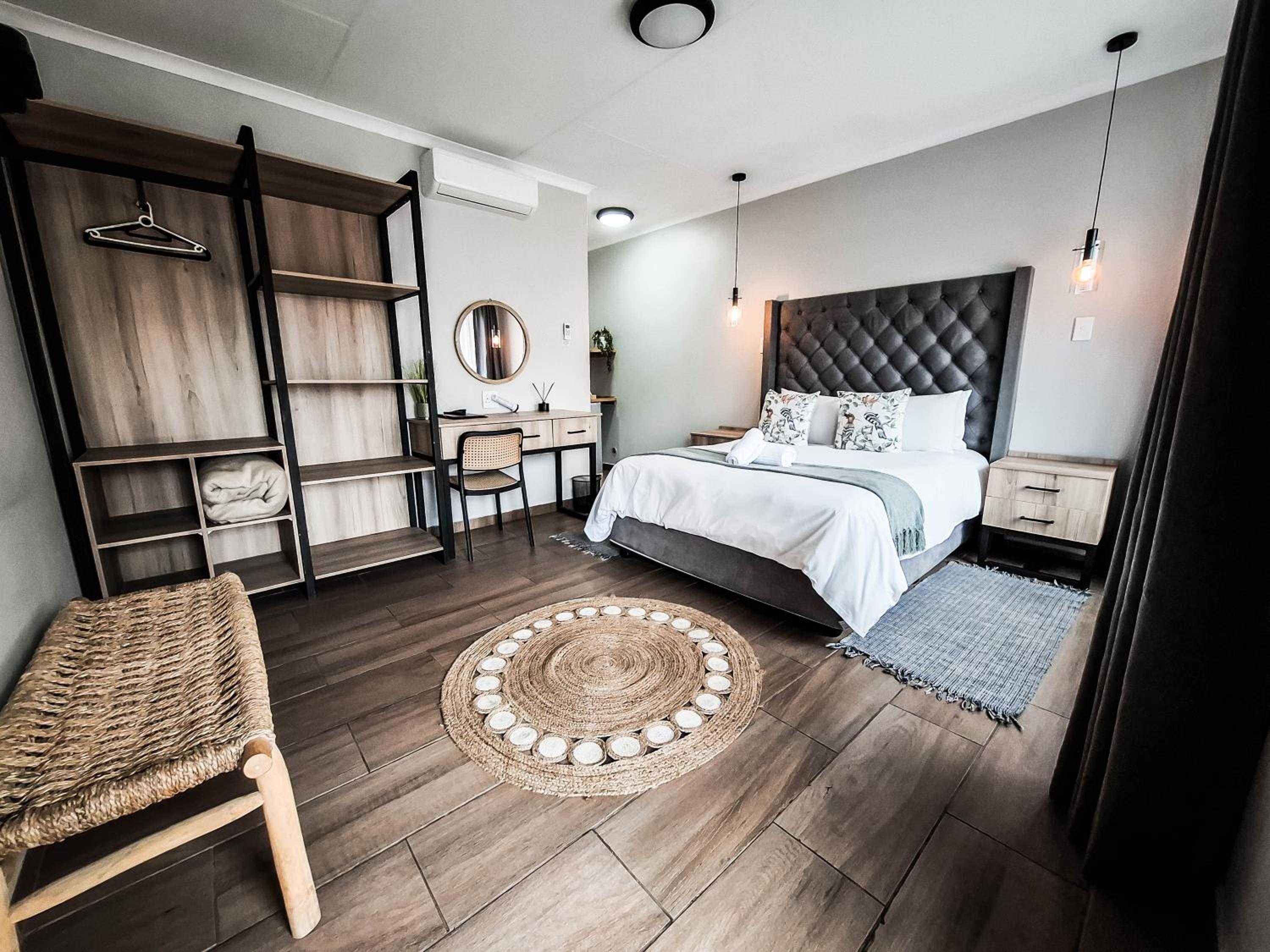 Double Room - Photo 31