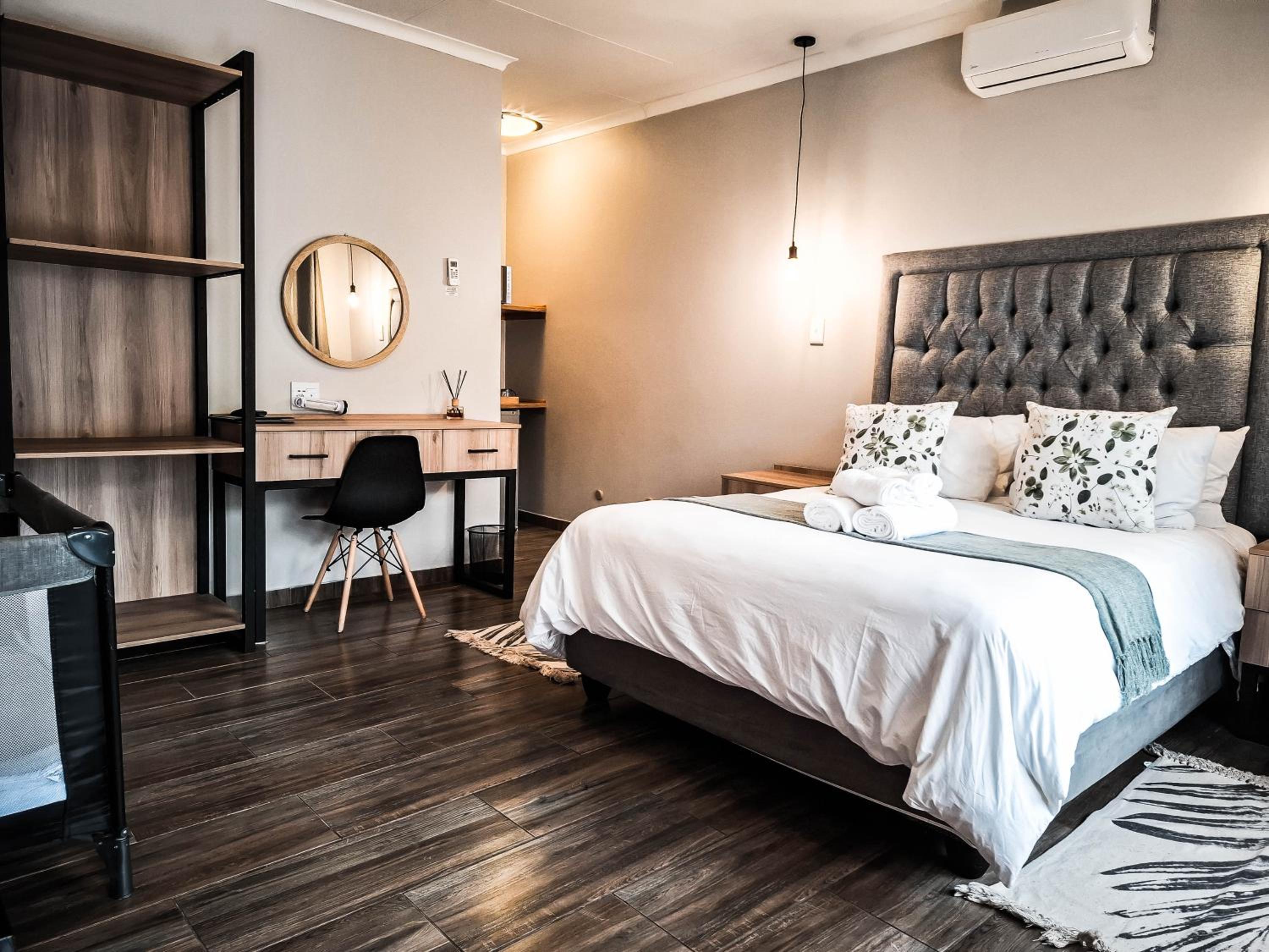 Double Room - Photo 30
