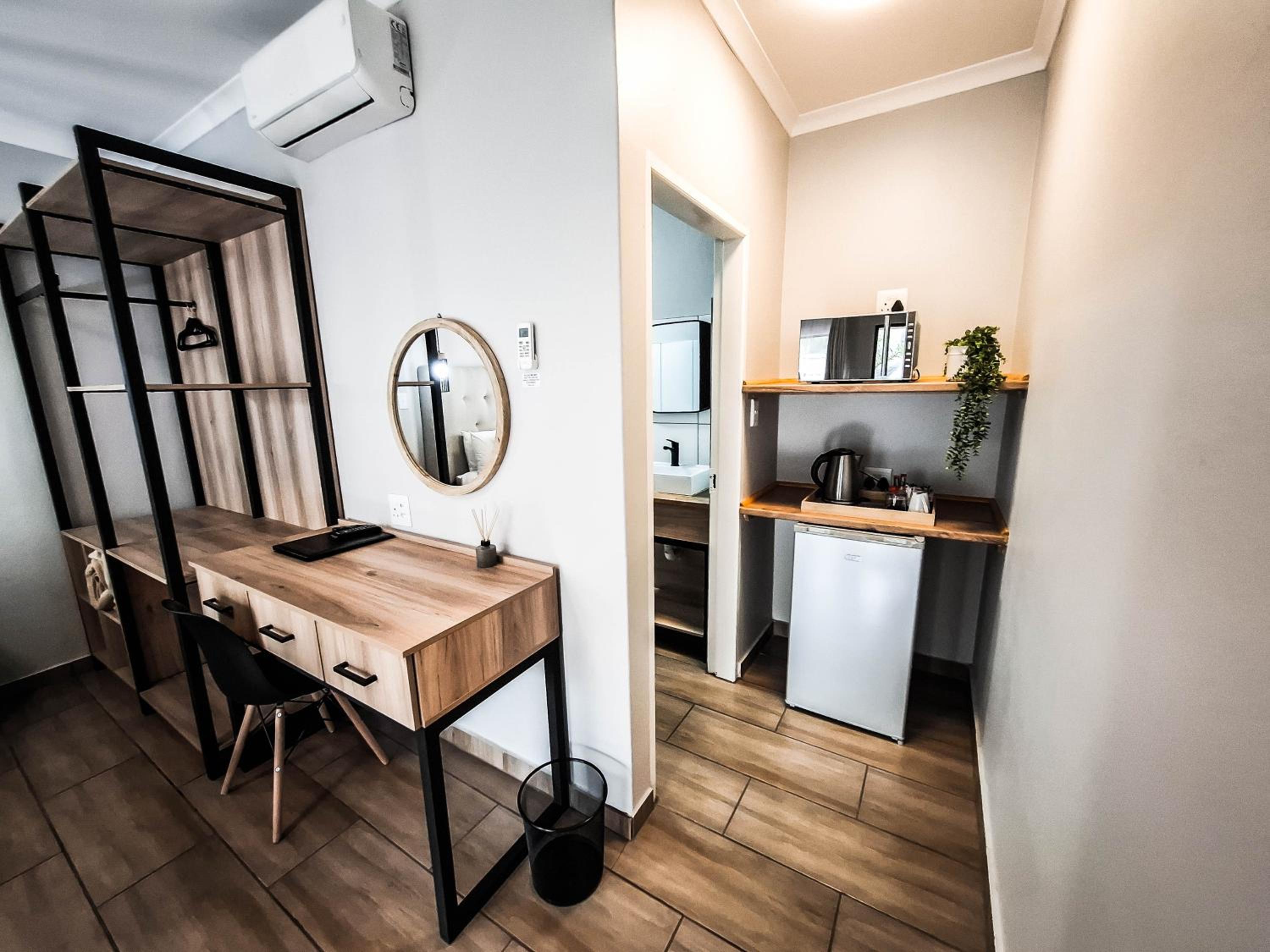 Double Room - Photo 26