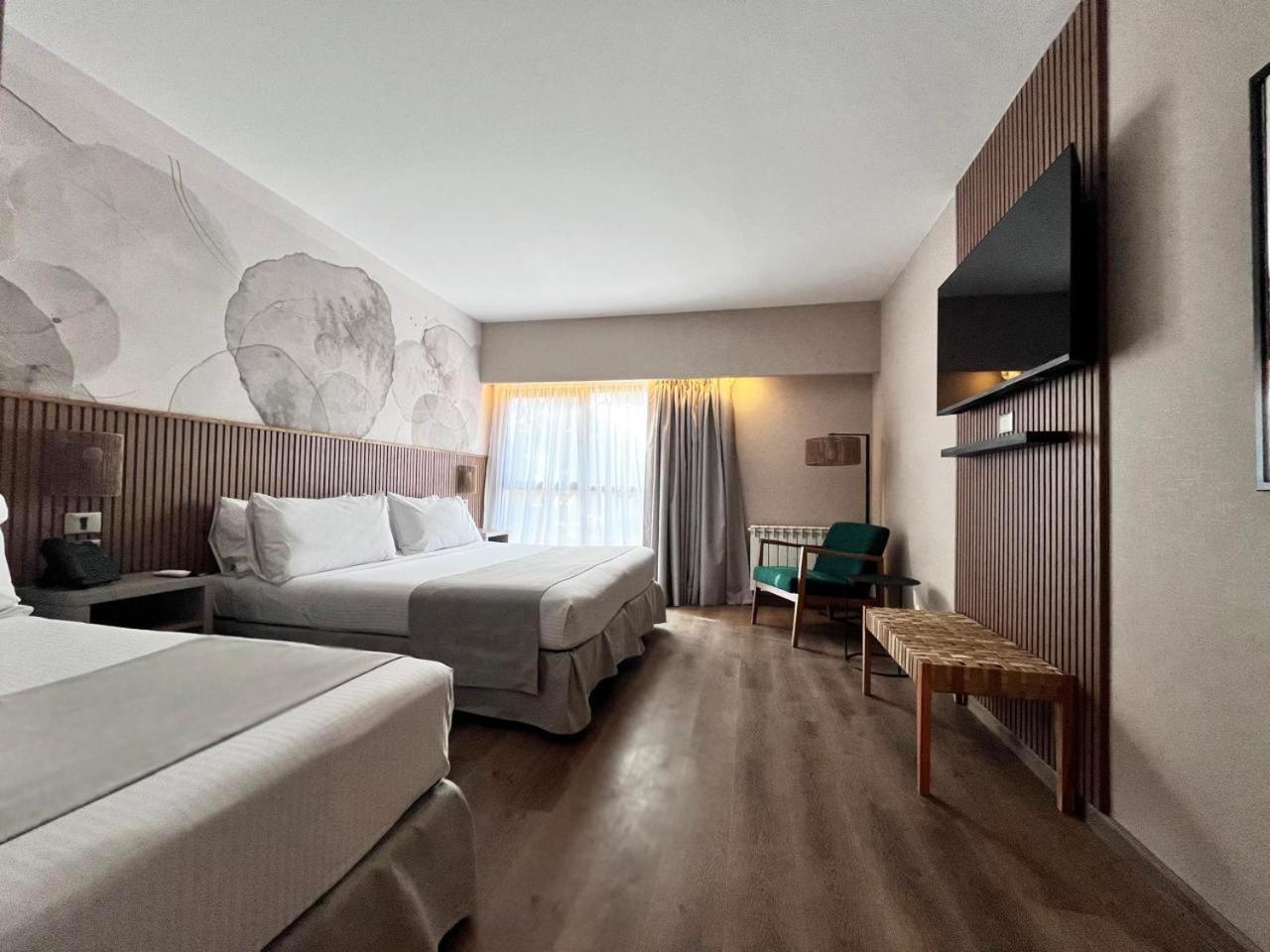 Superior Triple Room photo 3