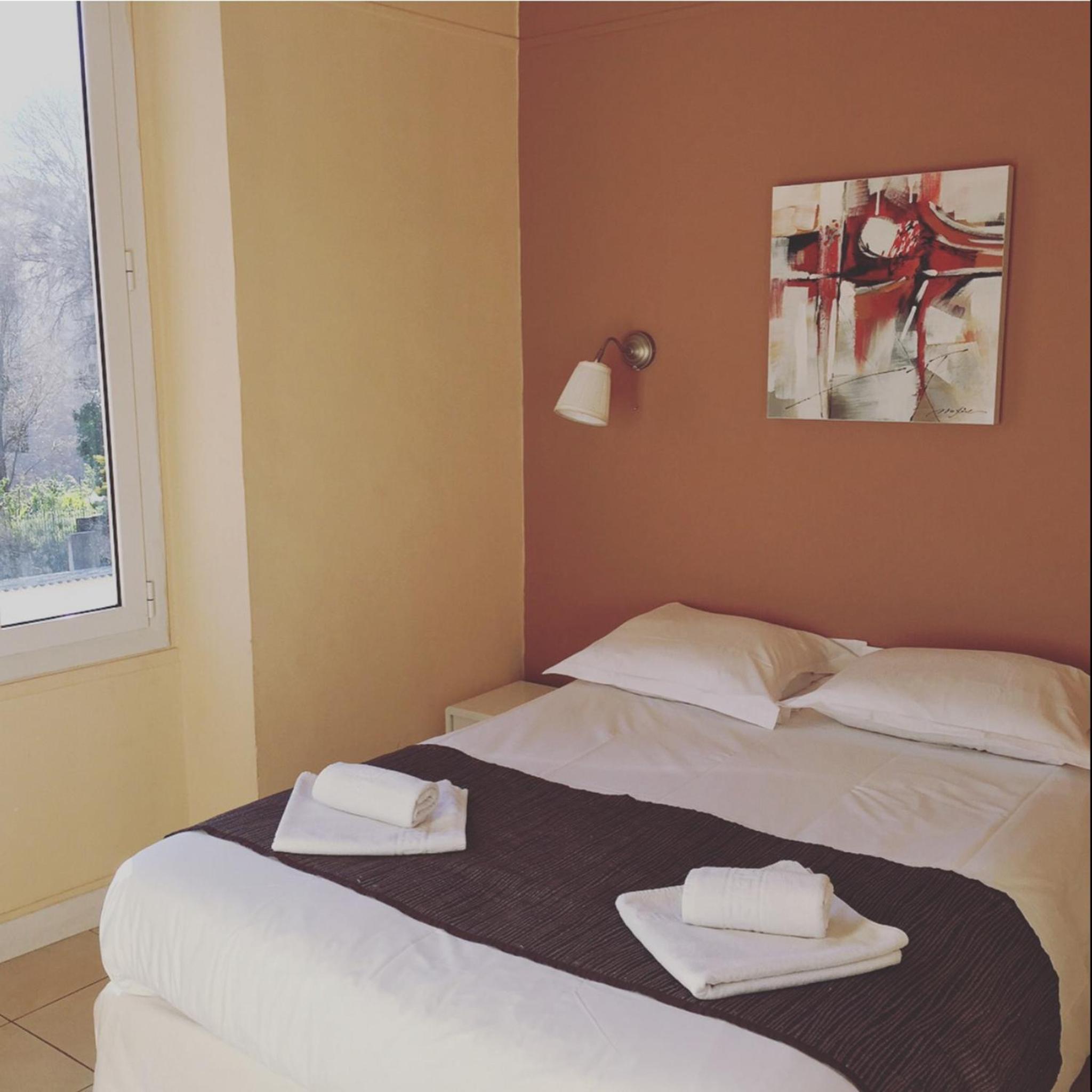 Double Room - Photo 1