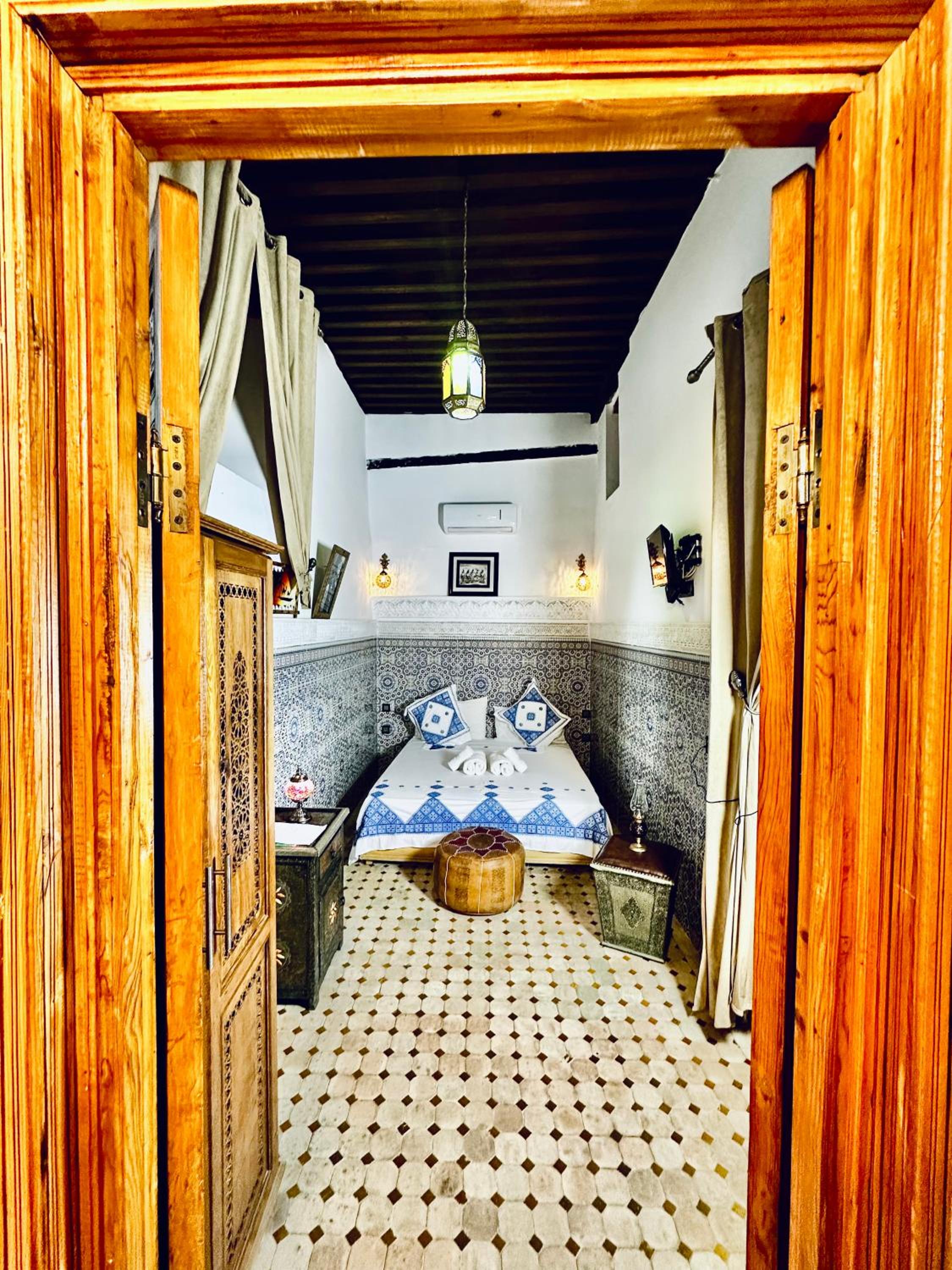 Double Room - Photo 2