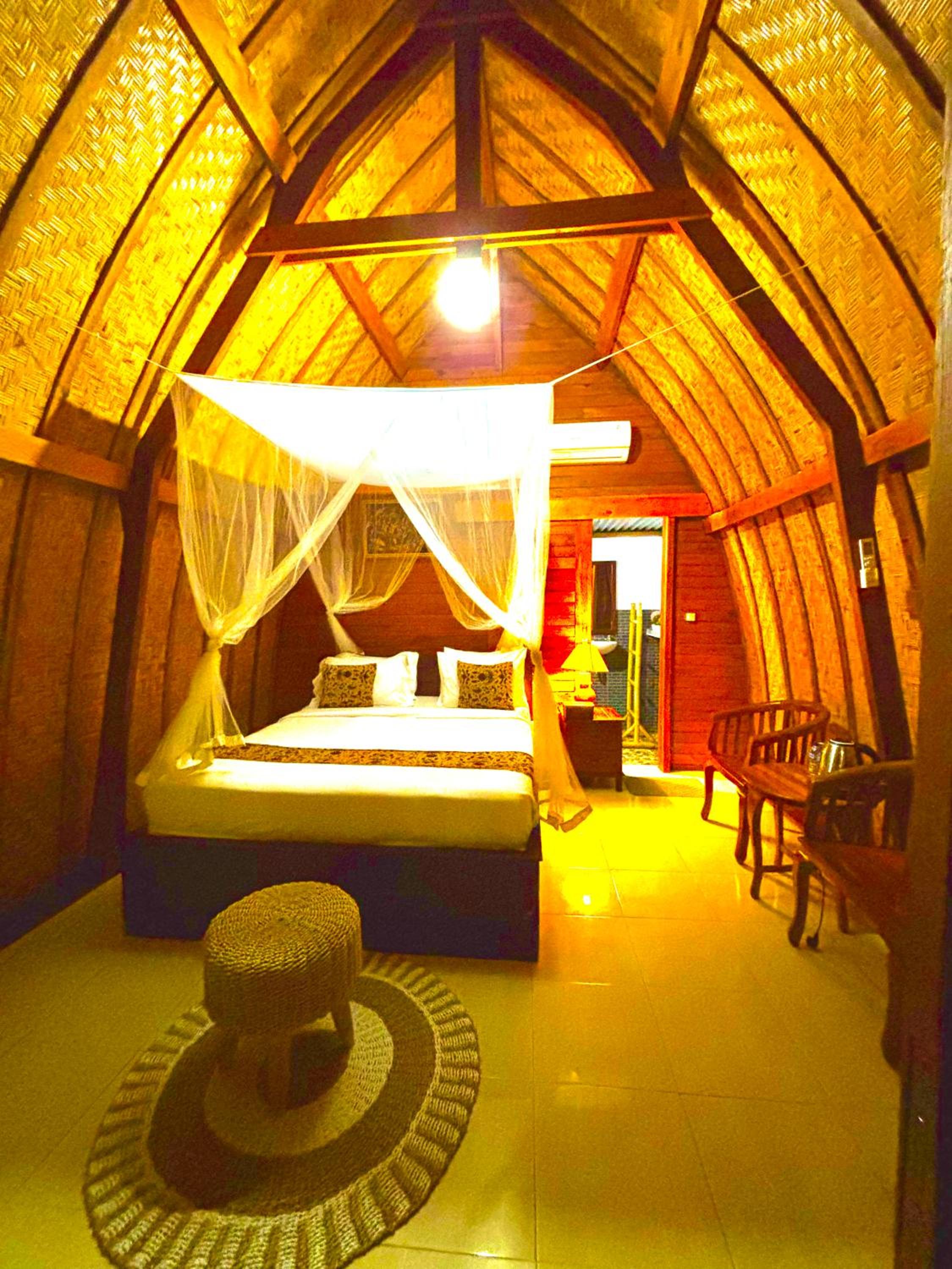Standard Double Room with Fan photo 2