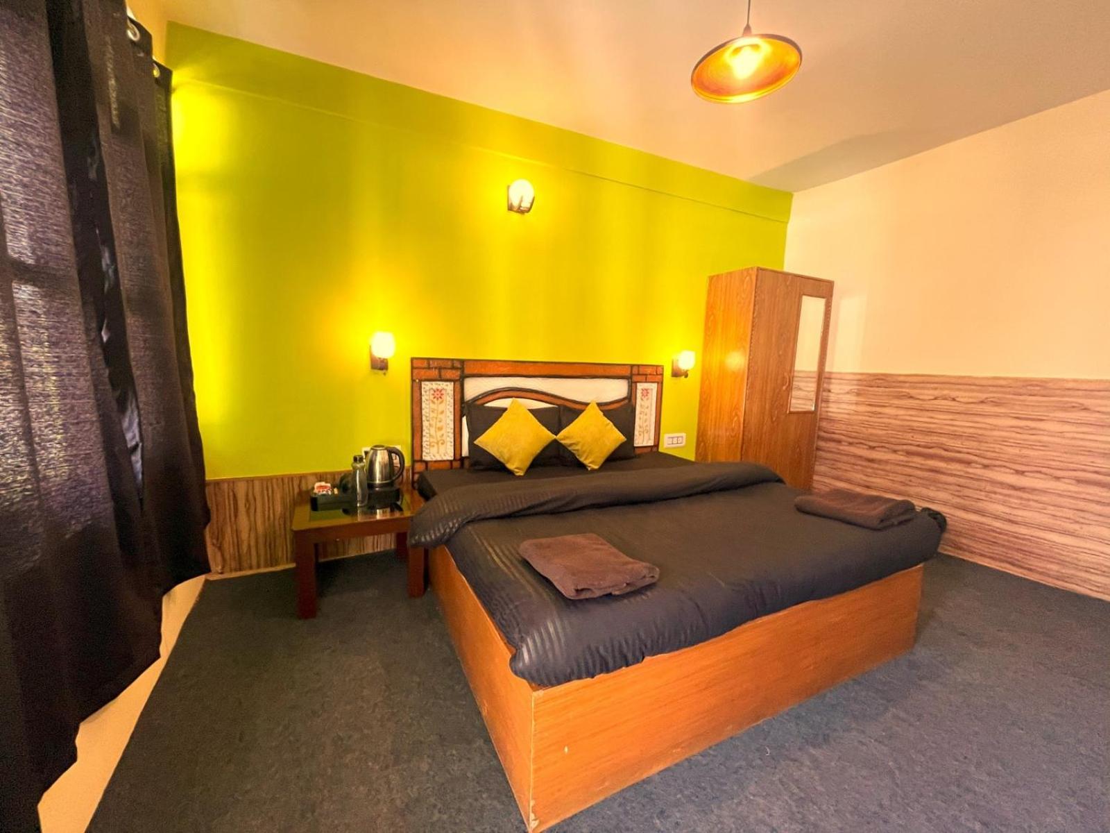 Double Room with Mountain View photo 2