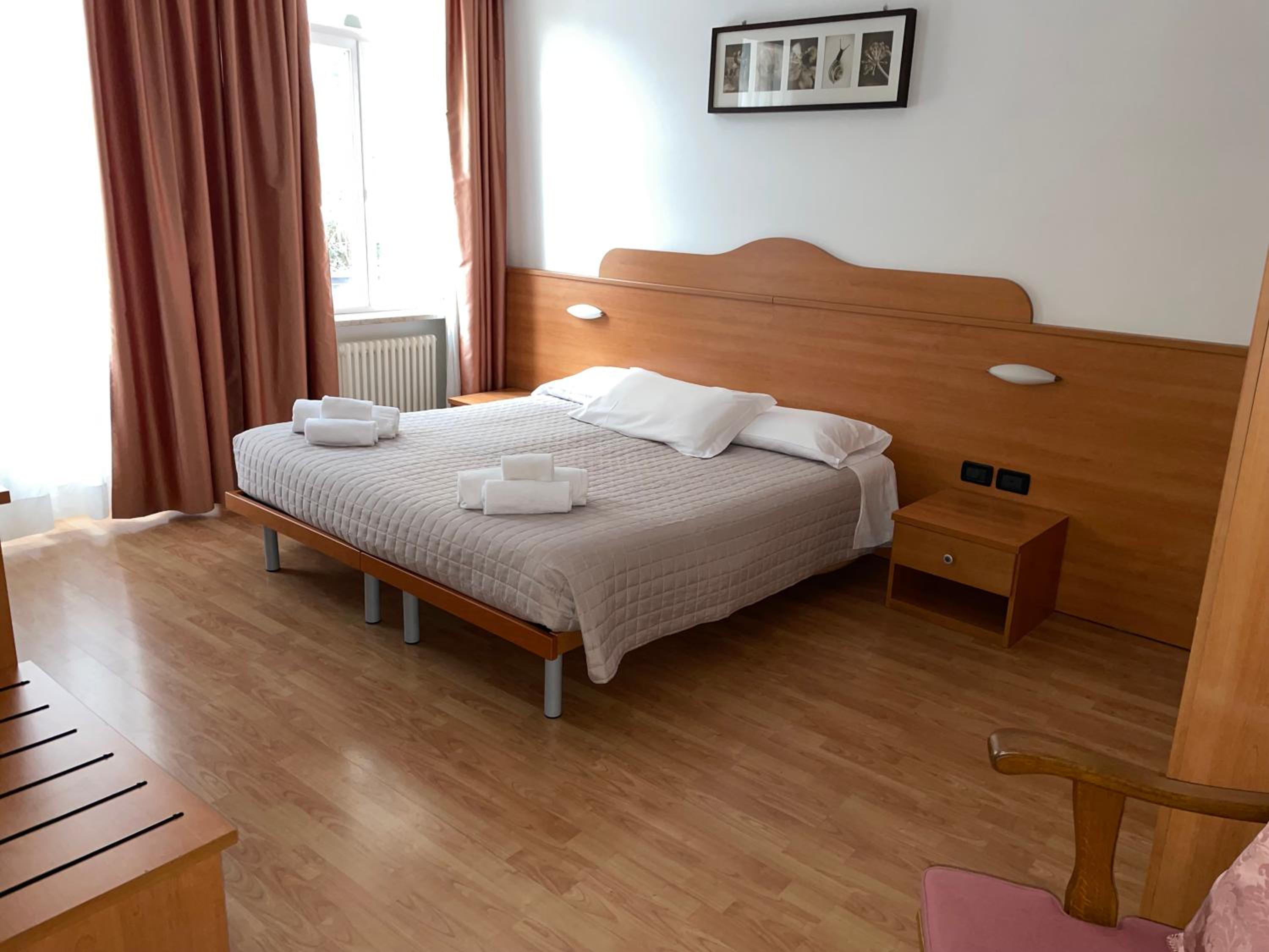 Comfort Triple Room photo 3