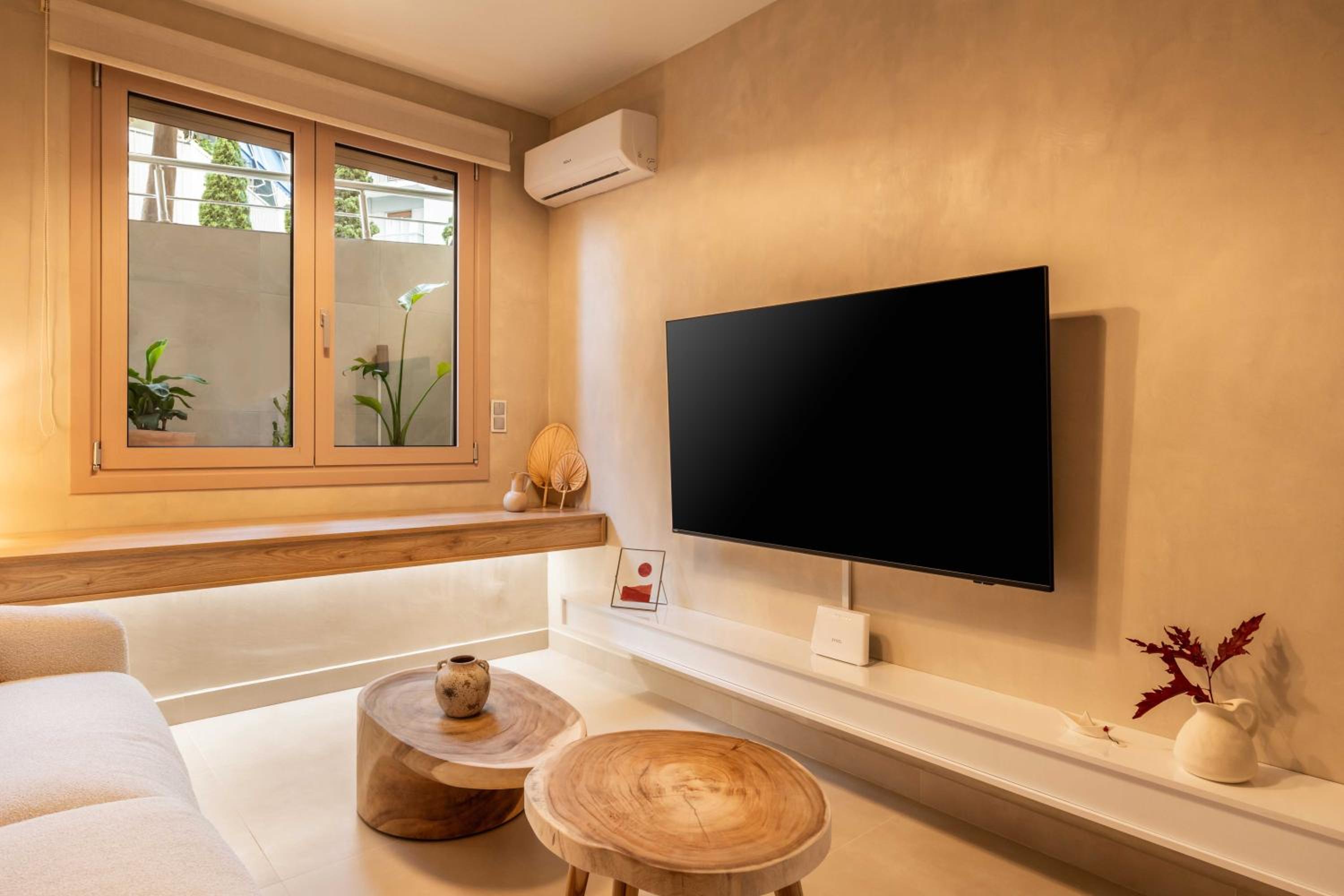 One-Bedroom Apartment with Spa Bath photo 2