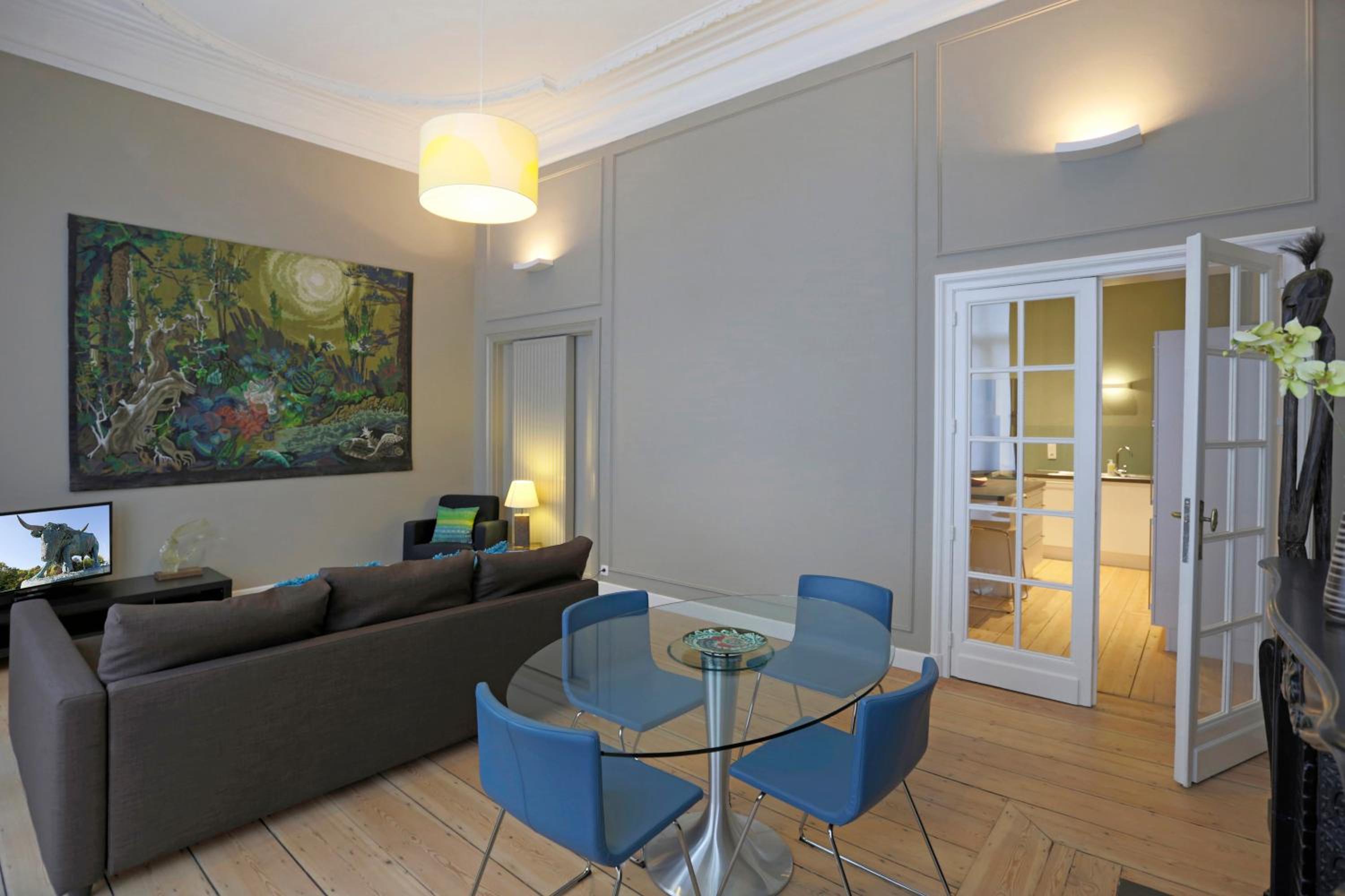 Apartment with Terrace