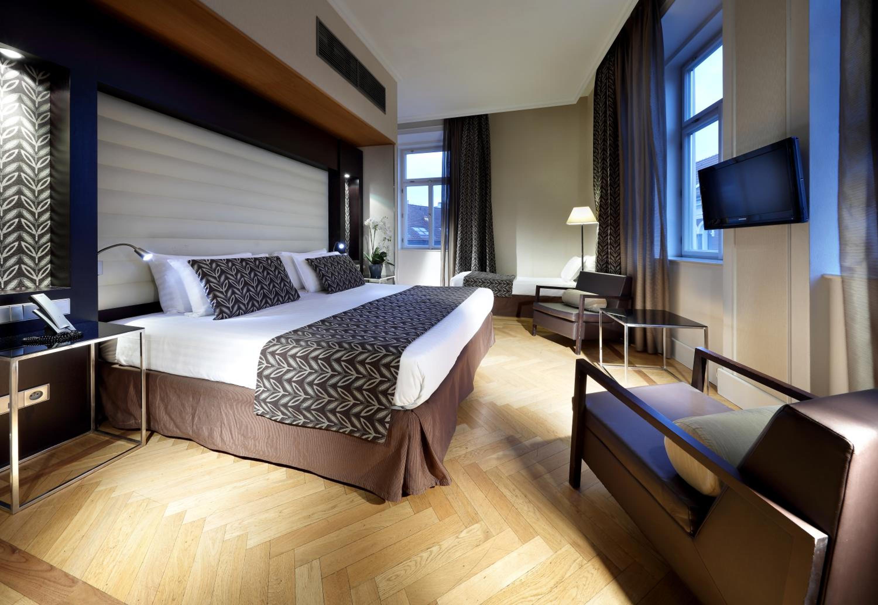 Double Room with Extra Bed