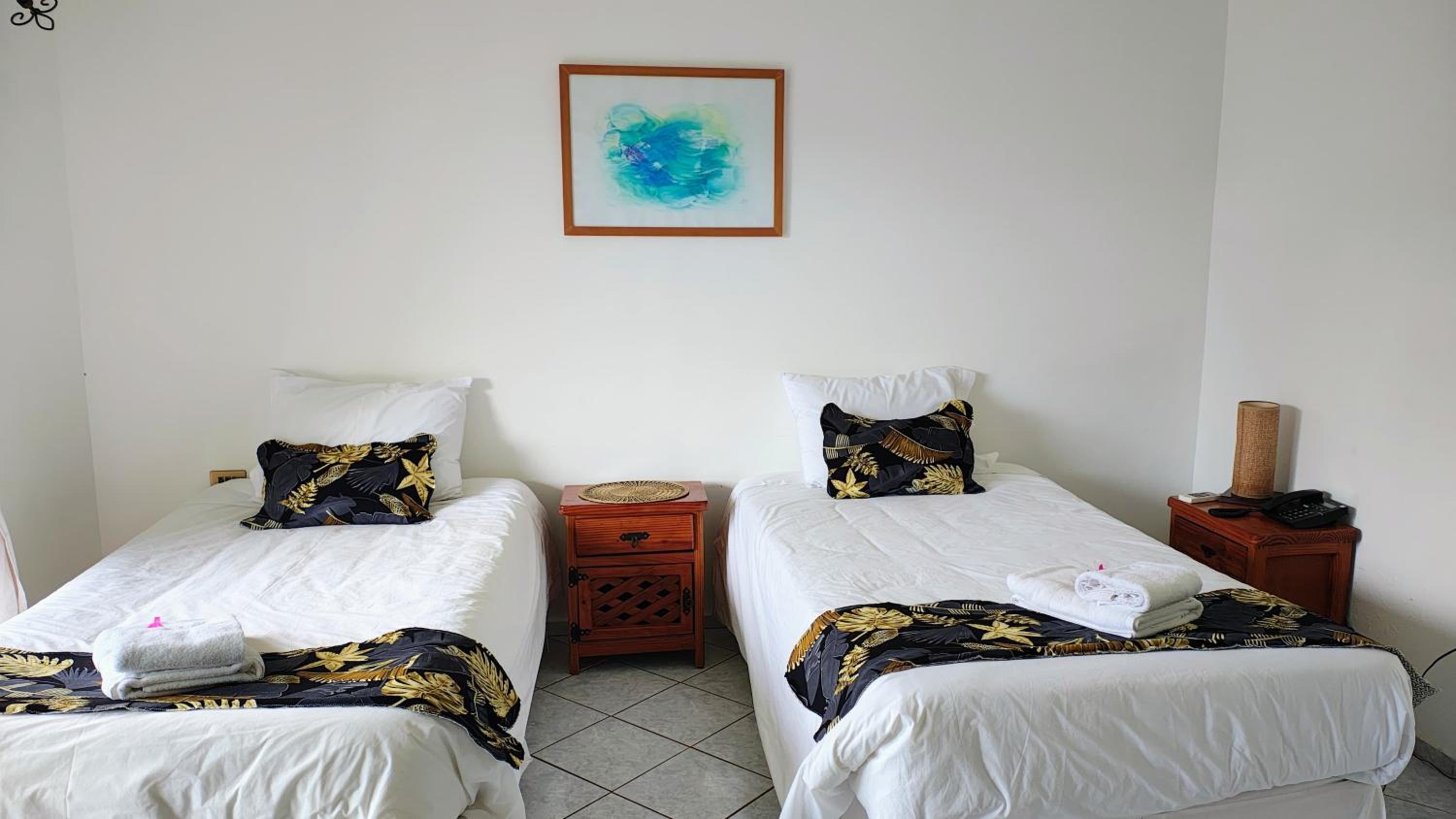 Standard Twin Room photo 2
