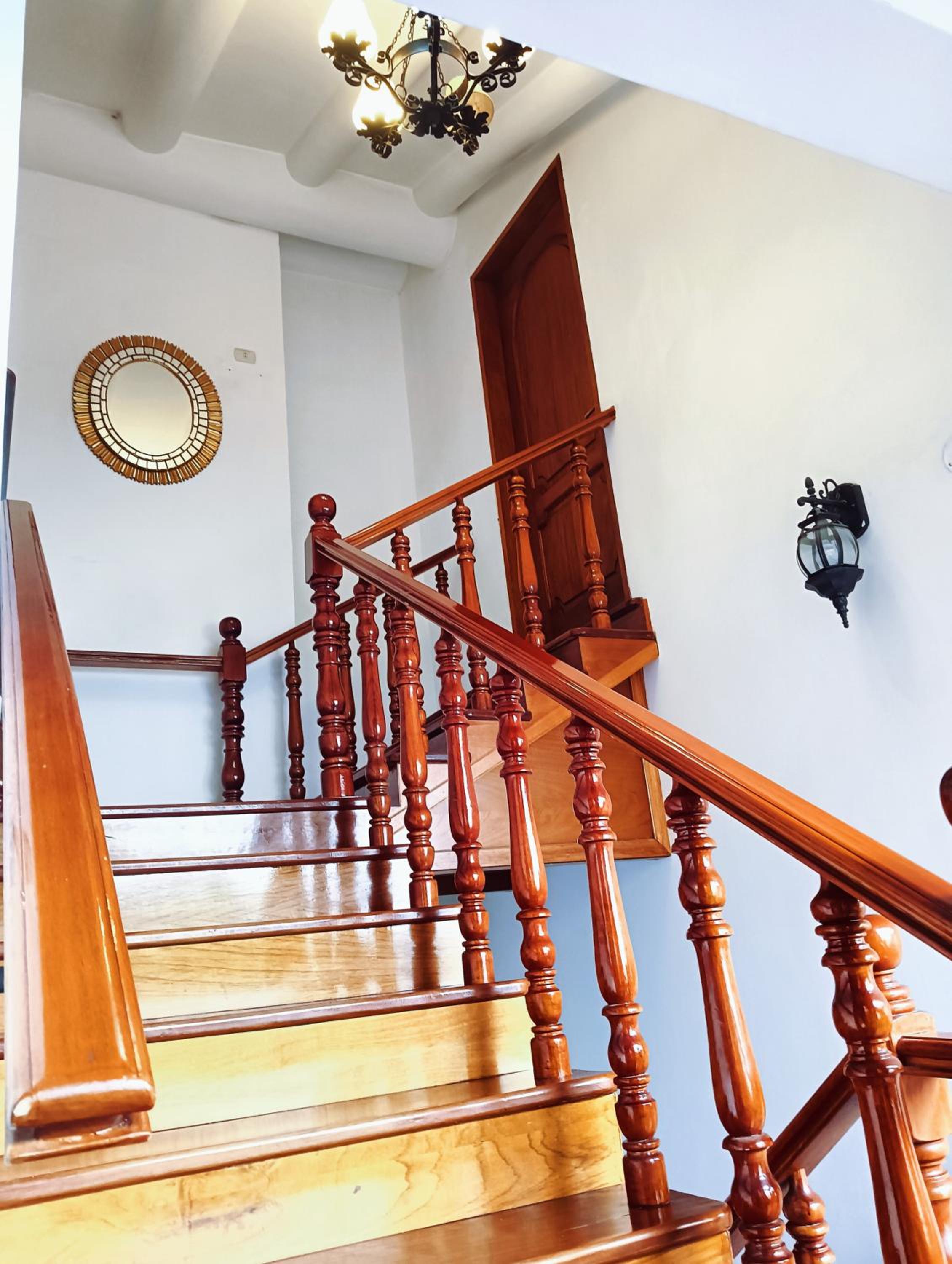 Apartment - Split Level