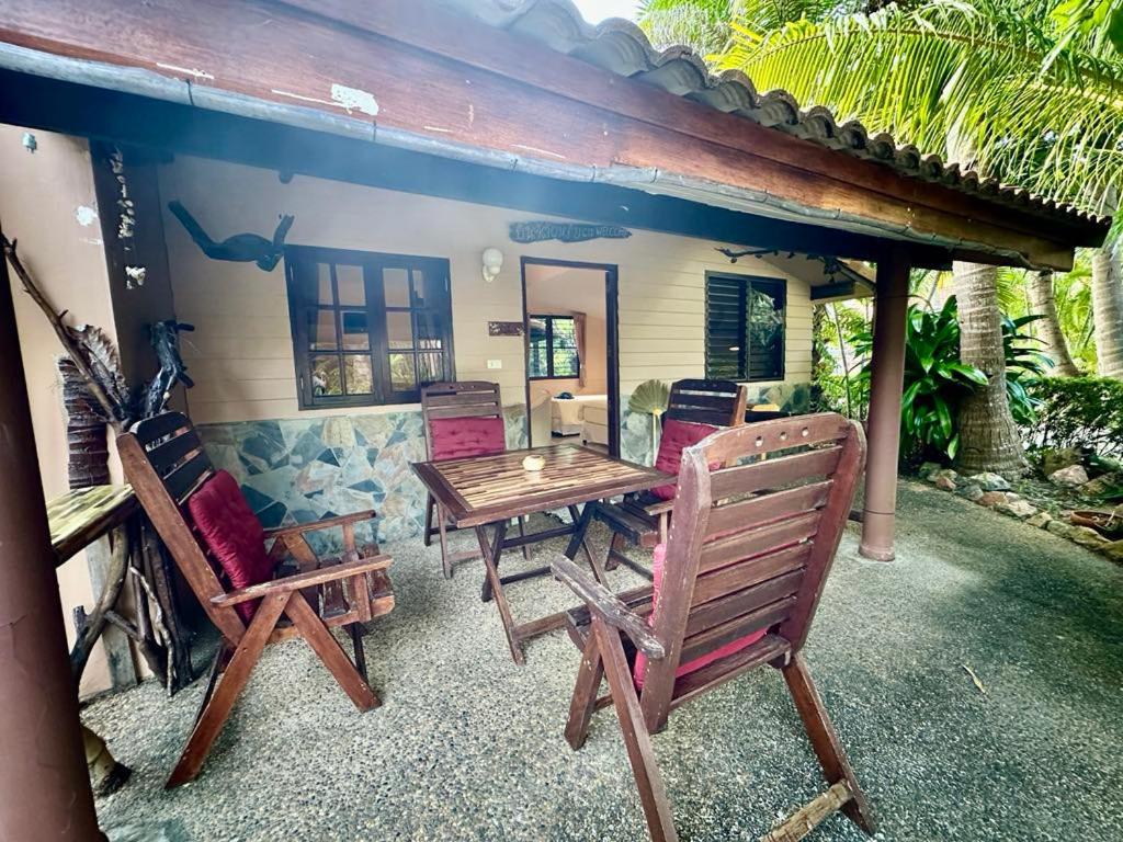 Family Bungalow photo 2