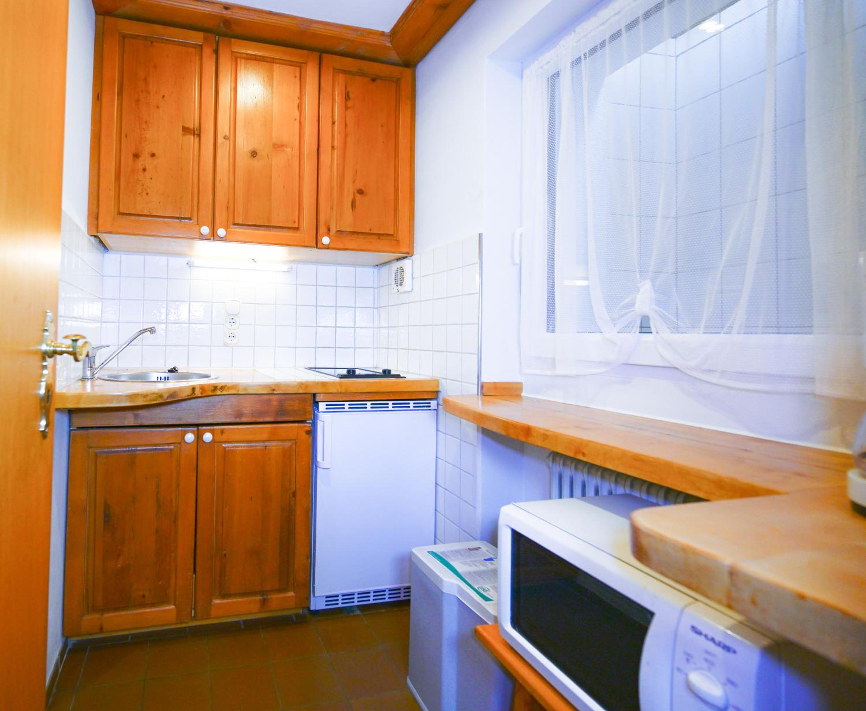 One-Bedroom Apartment with Balcony photo 2