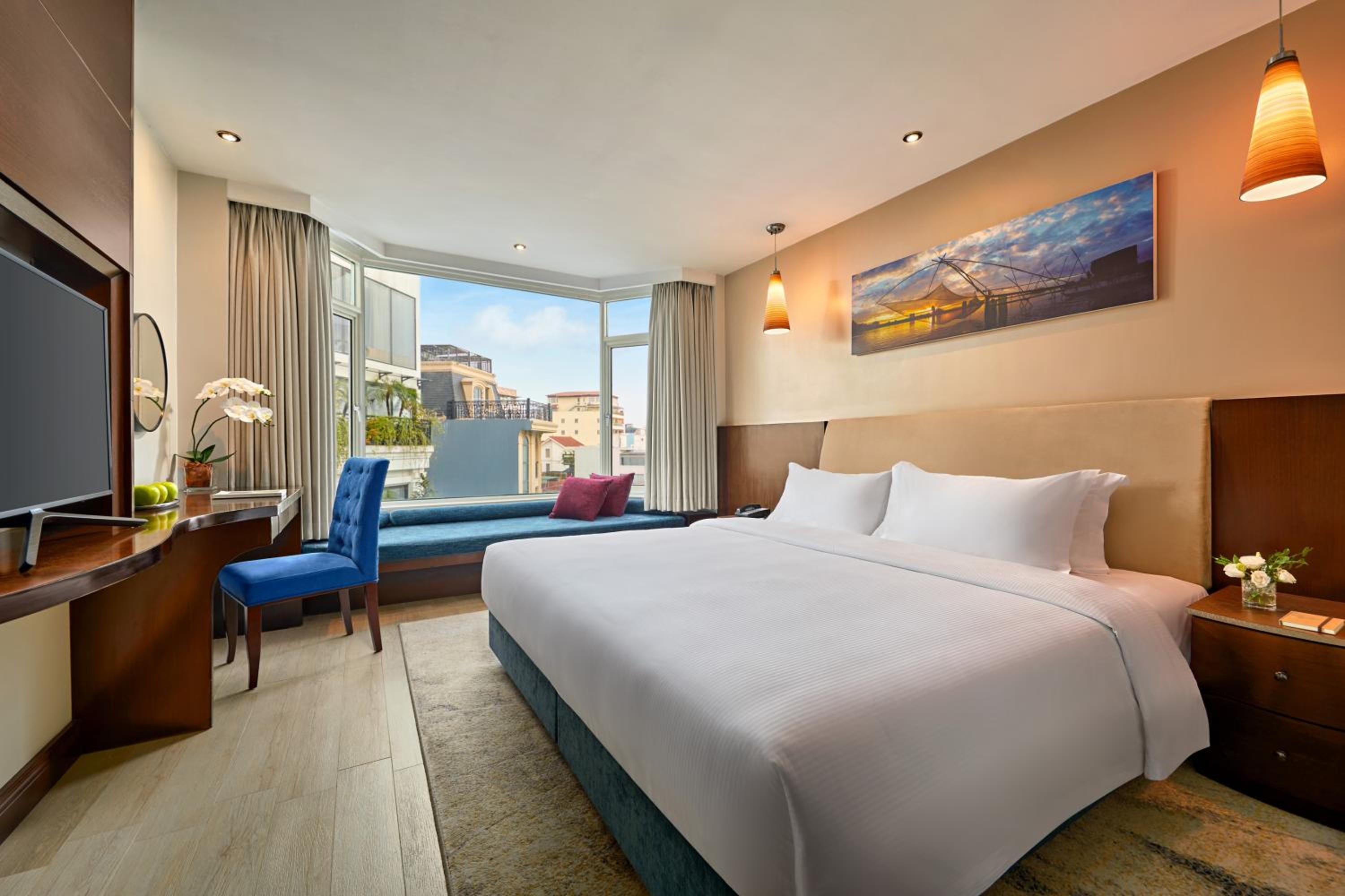 Superior Double Room with City View photo 2
