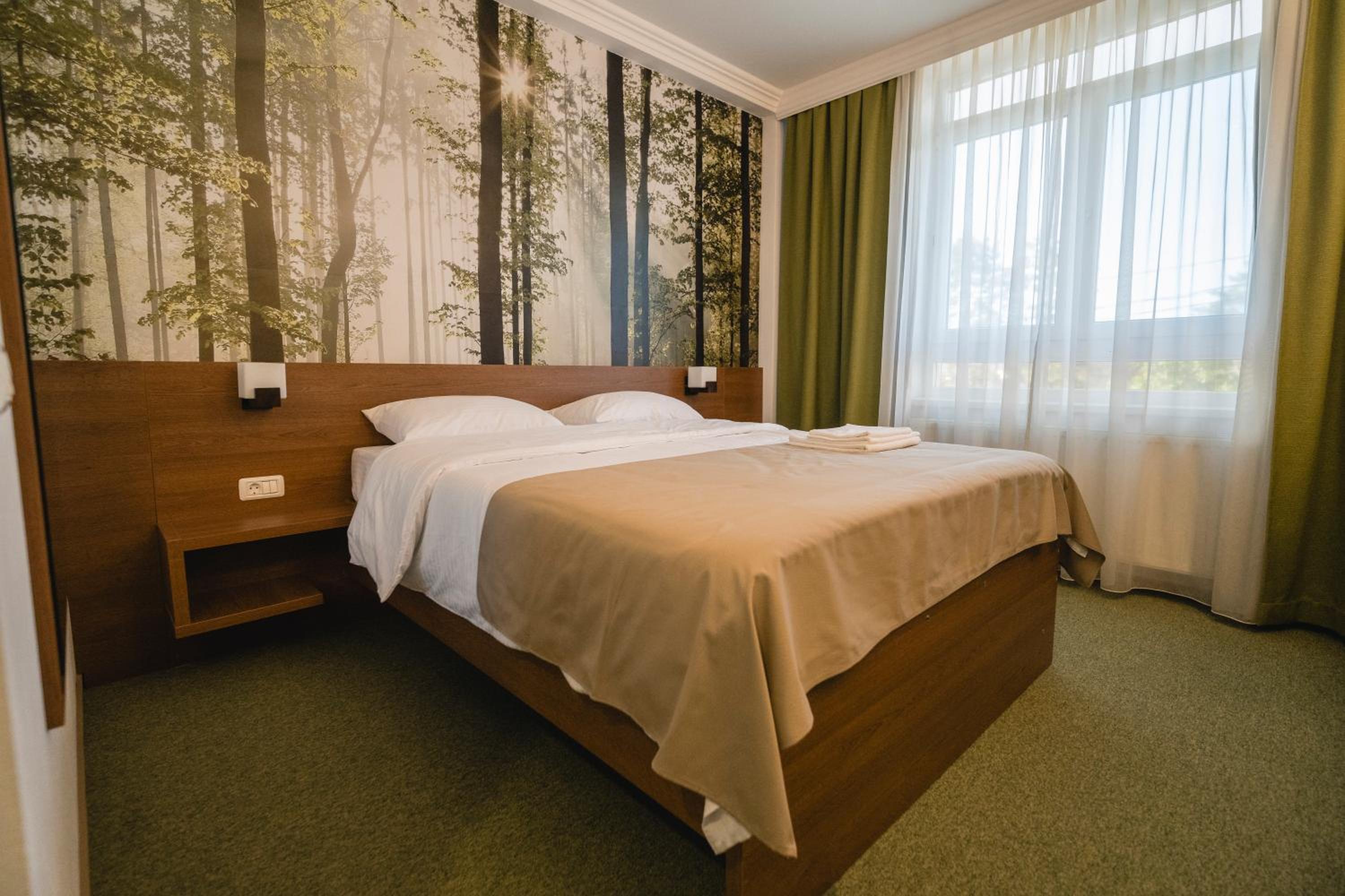 Double Room - Photo 6