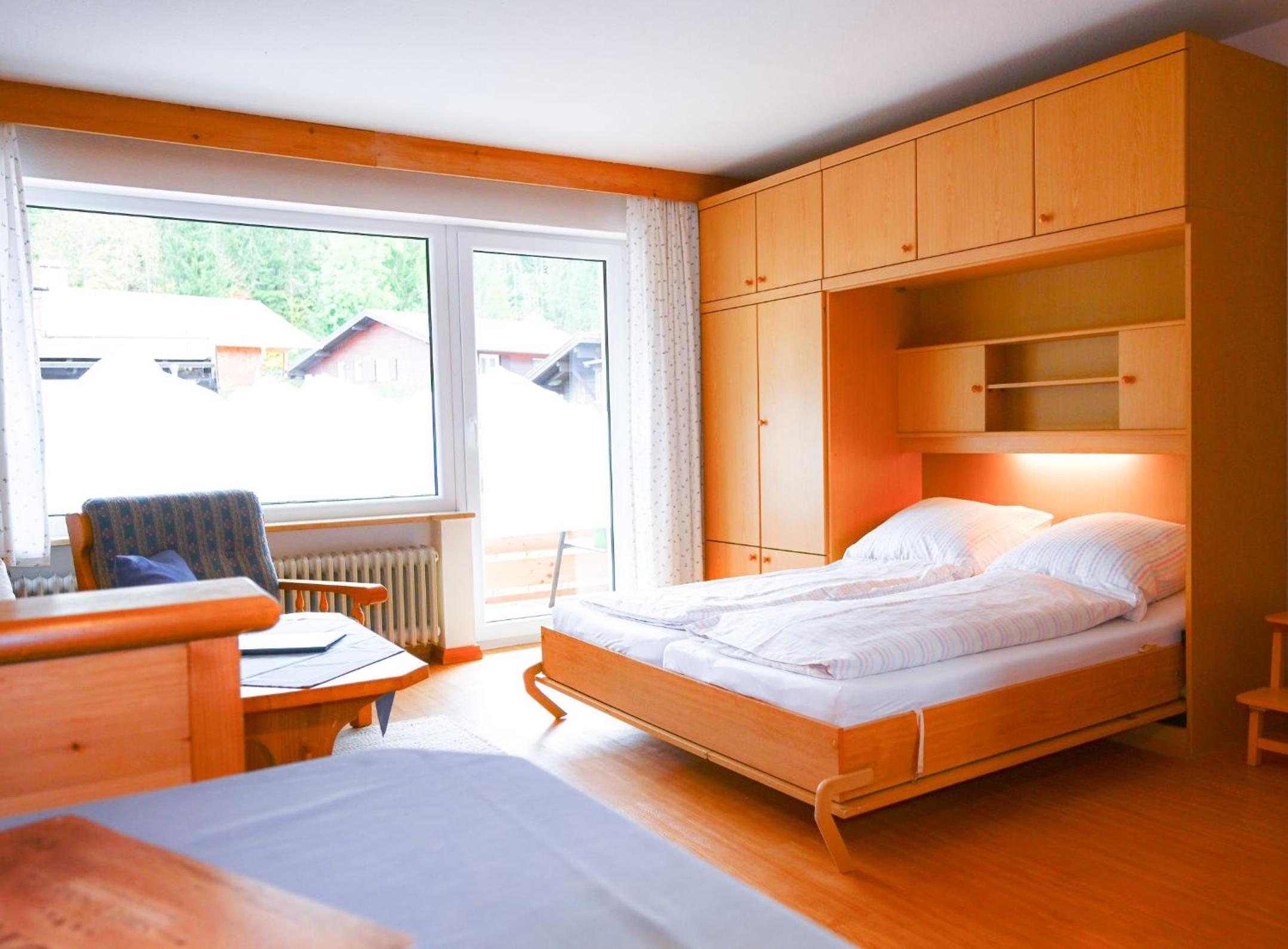 Apartment with Mountain View photo 3